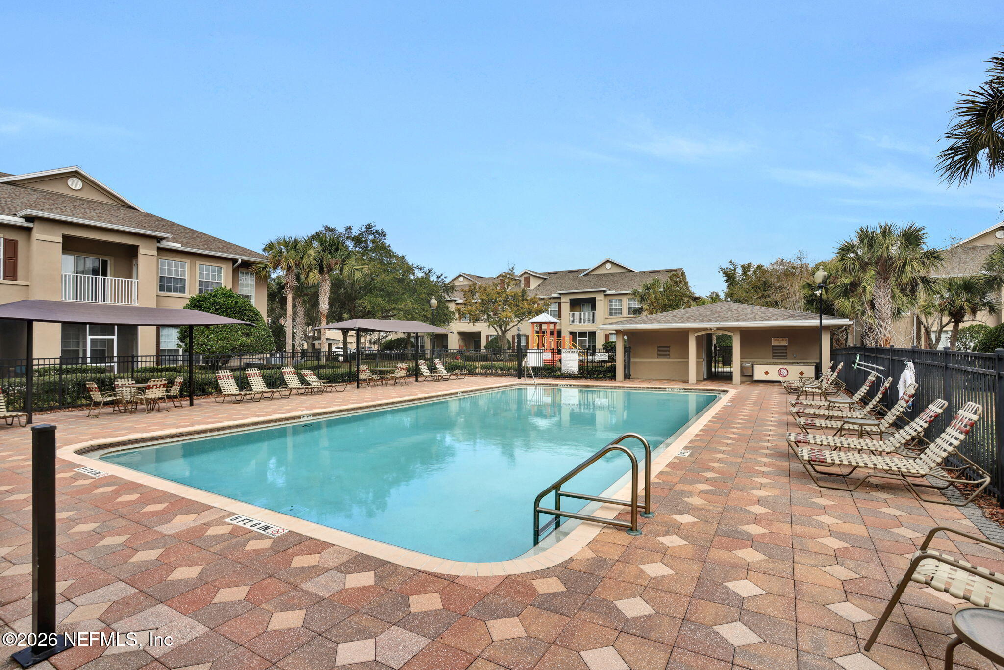 3904 VIA DI OLIVIA Court 40