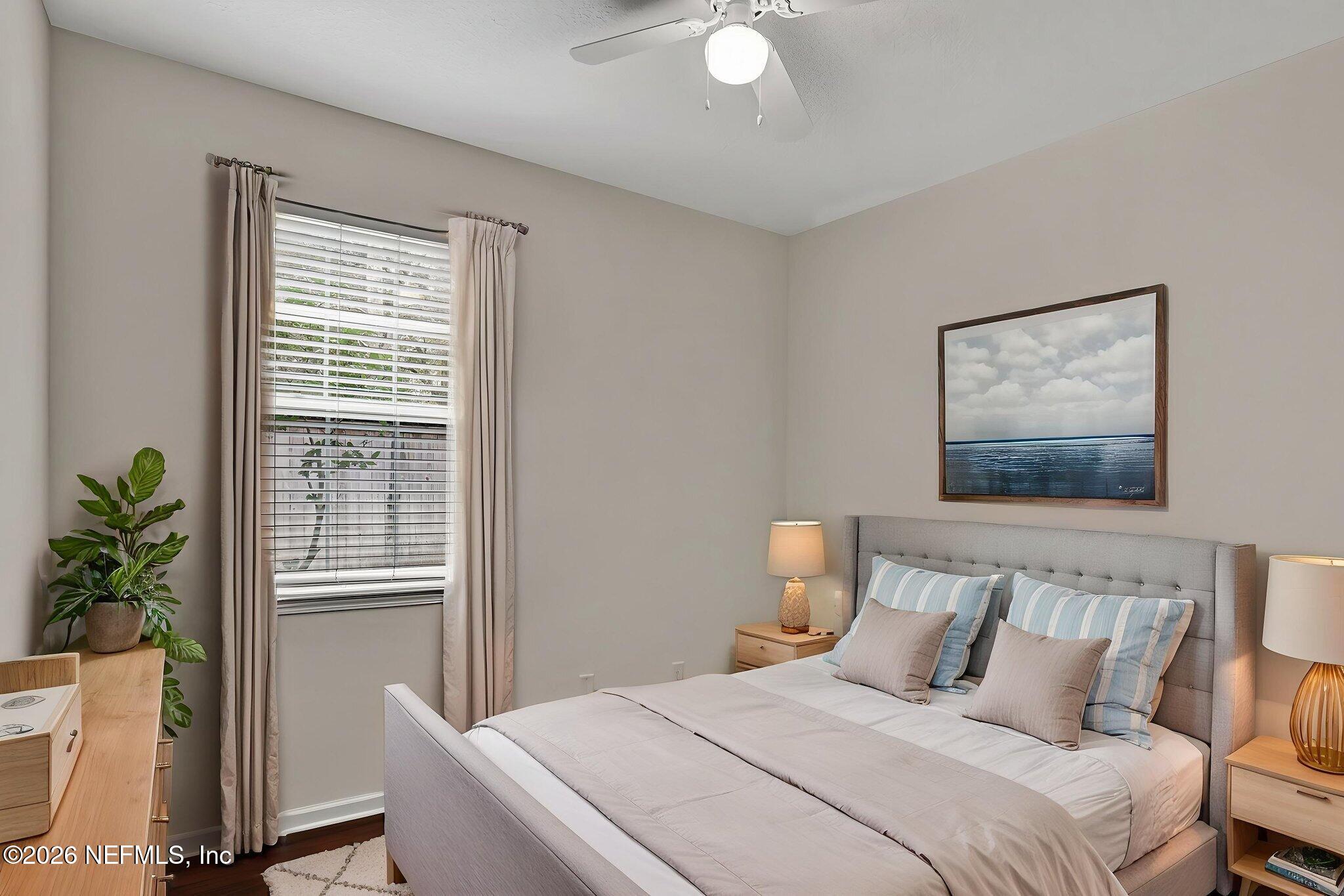 3904 VIA DI OLIVIA Court 40