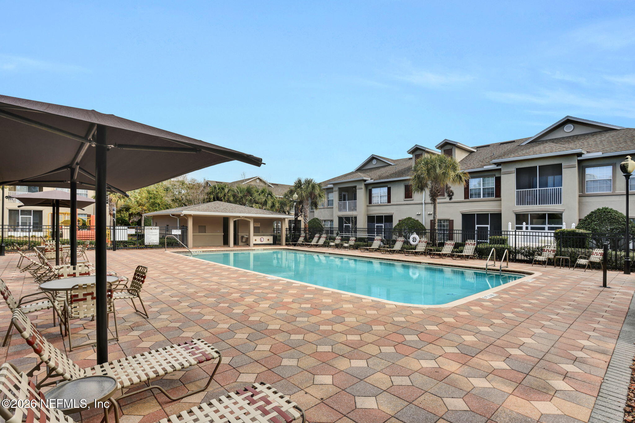 3904 VIA DI OLIVIA Court 40