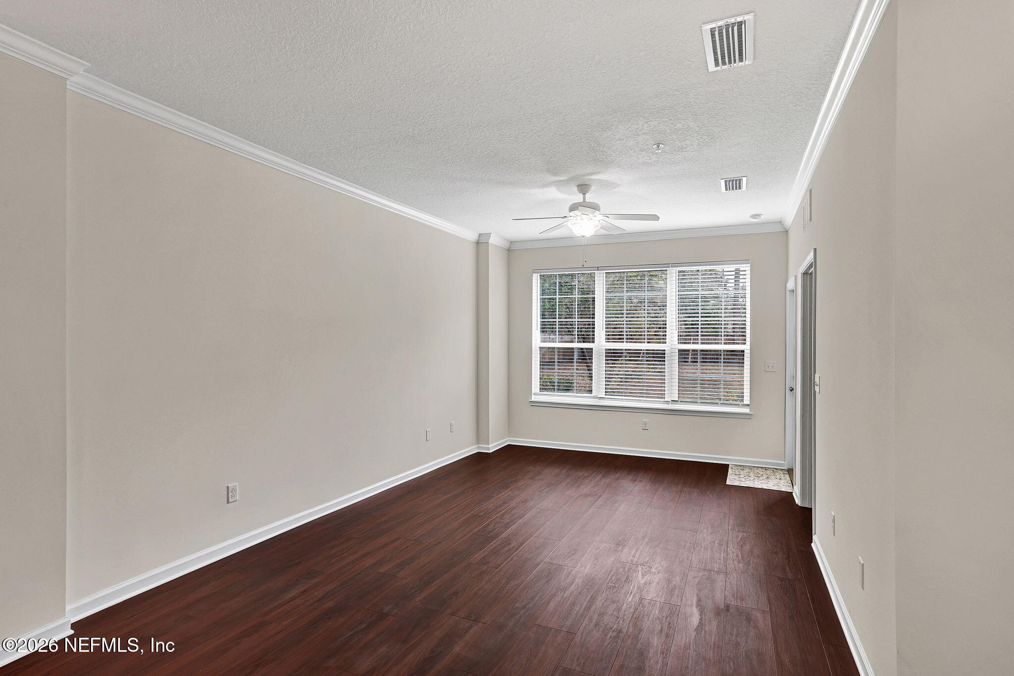 3904 VIA DI OLIVIA Court 40