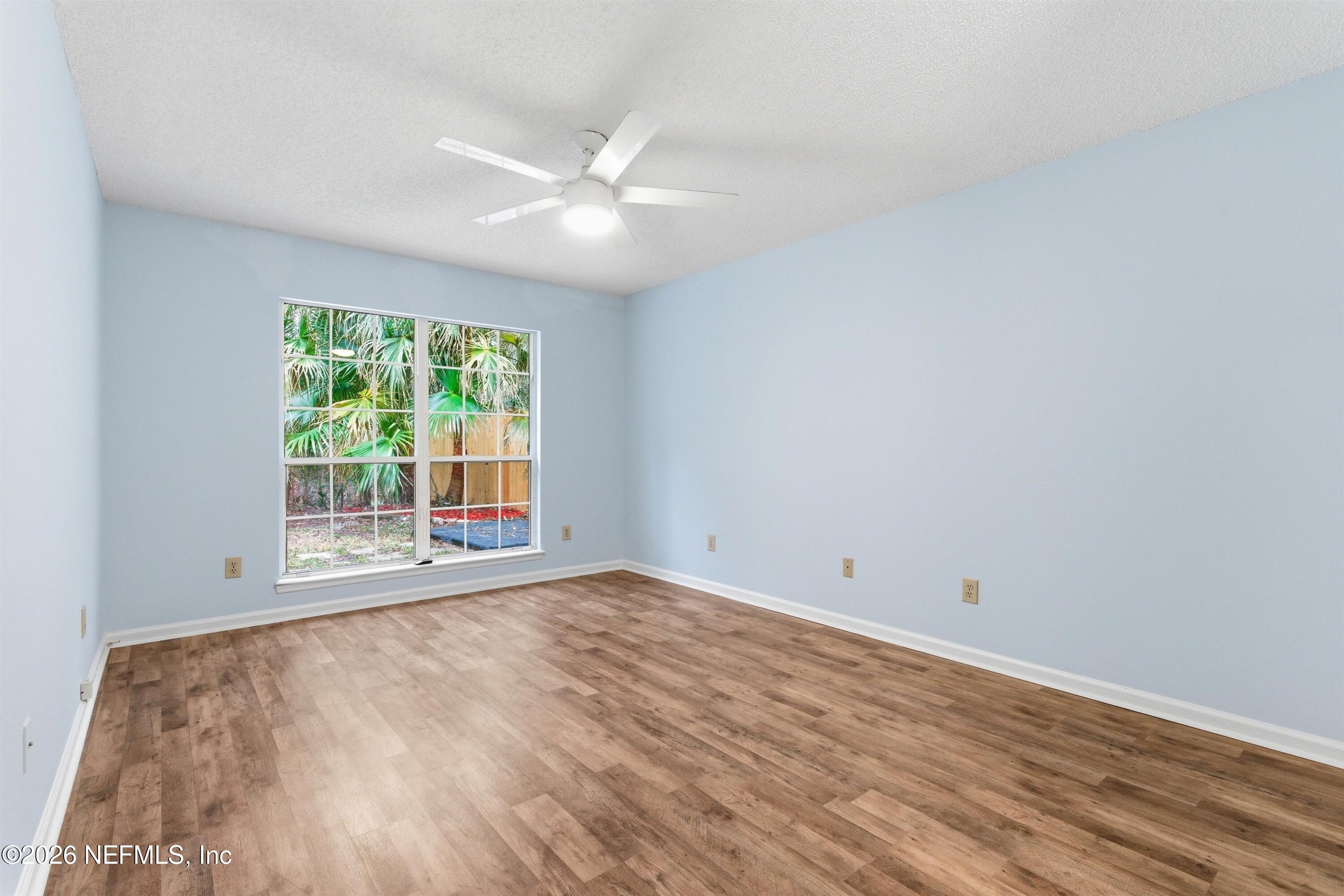 5572 BLUE PACIFIC Drive