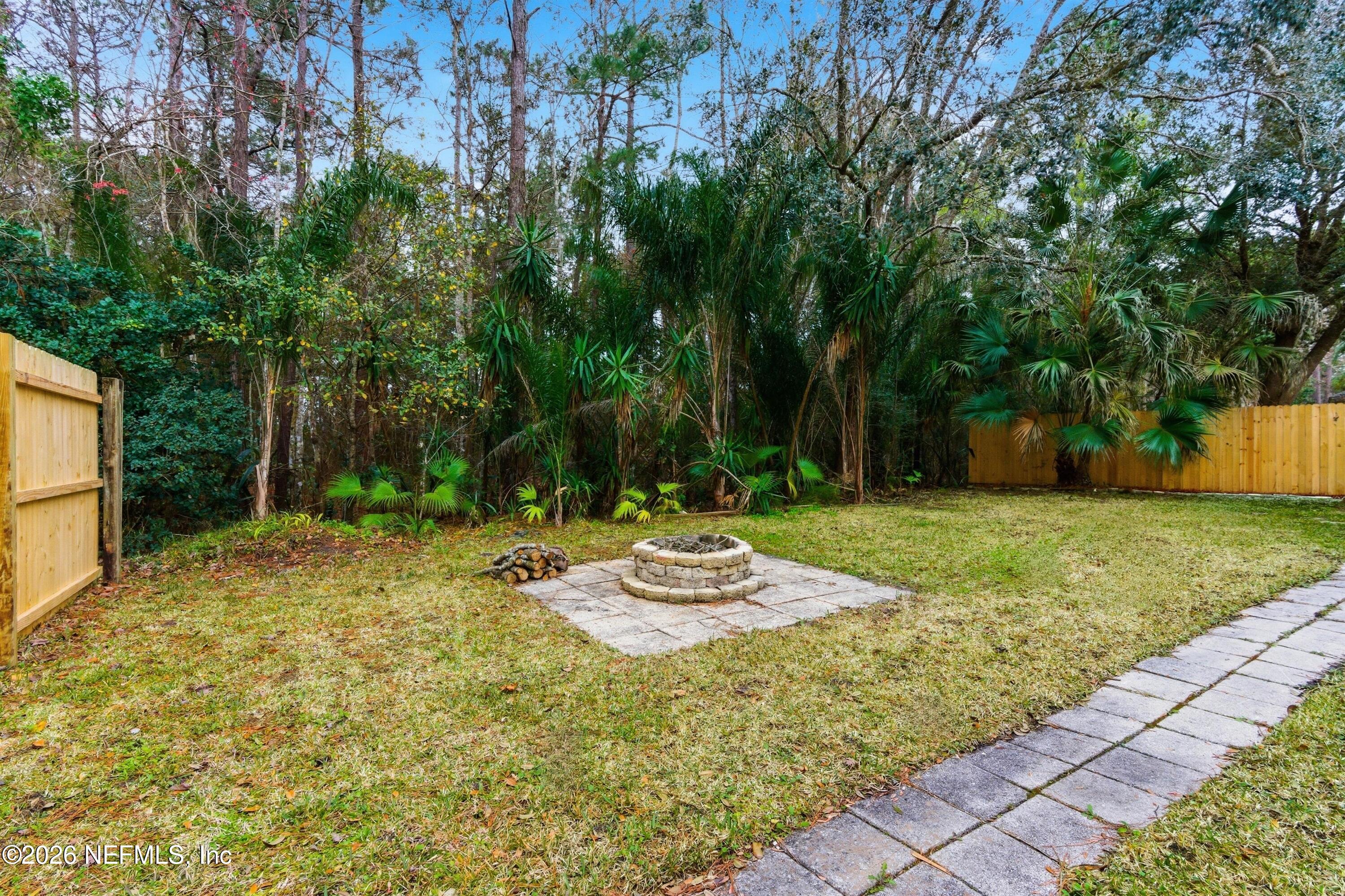 5572 BLUE PACIFIC Drive