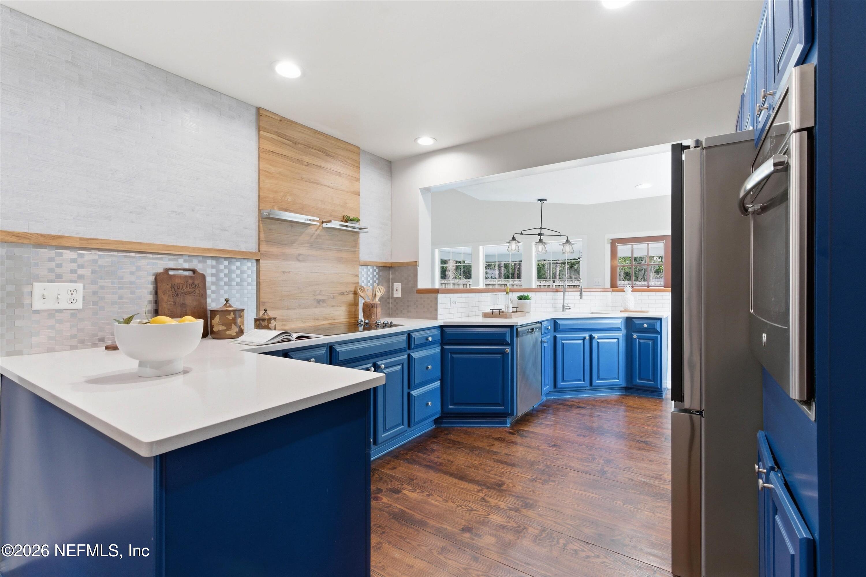 8631 SAN SERVERA Drive E