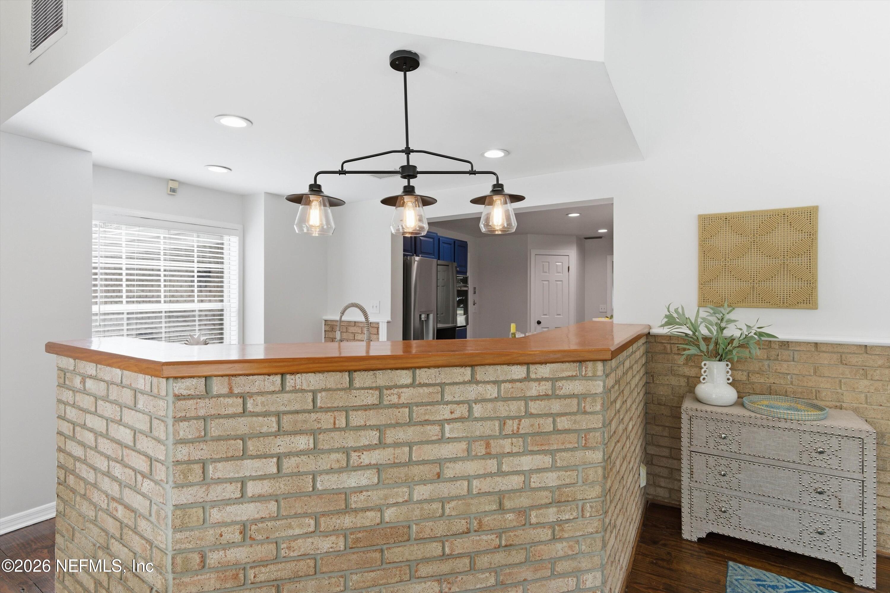 8631 SAN SERVERA Drive E