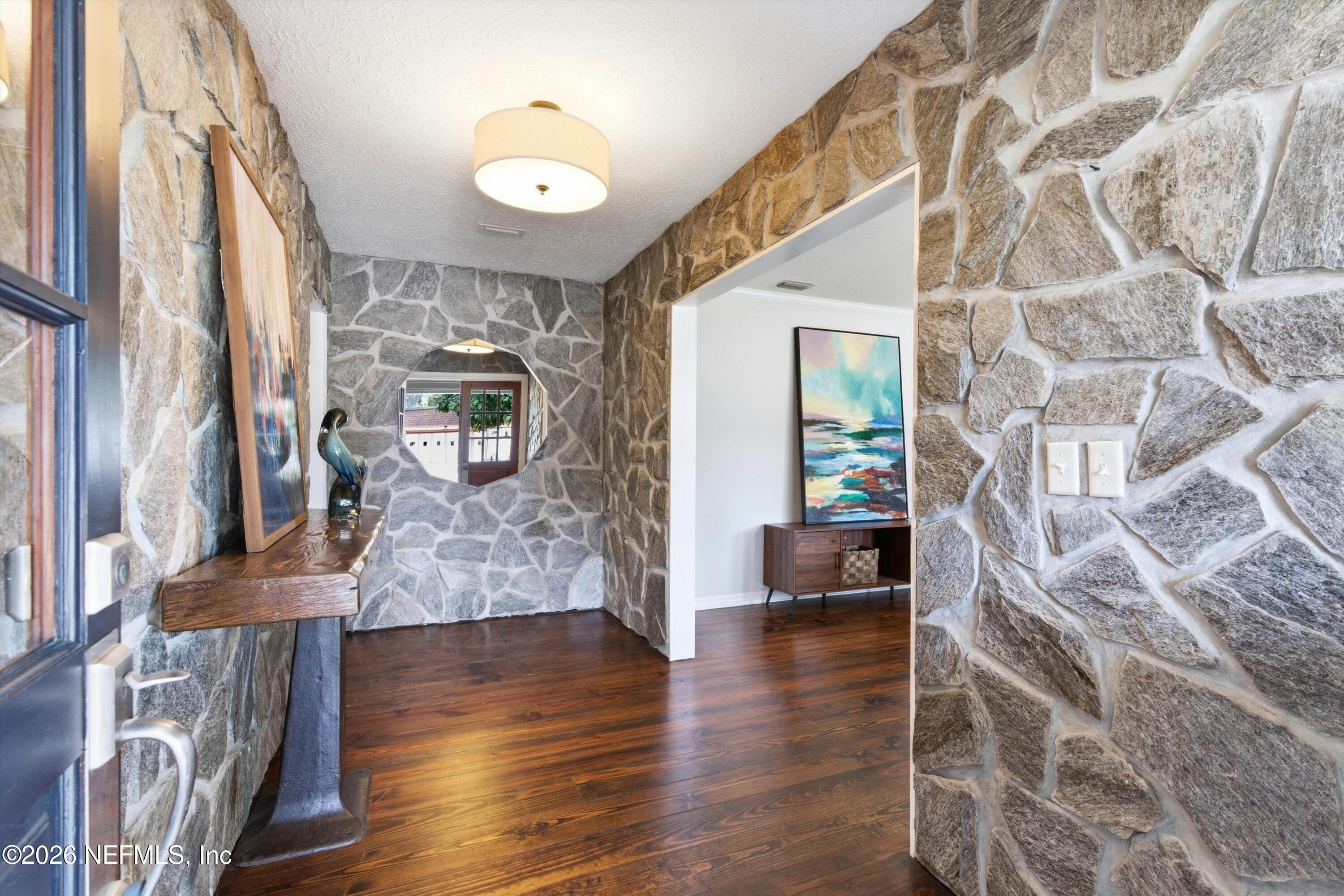 8631 SAN SERVERA Drive E