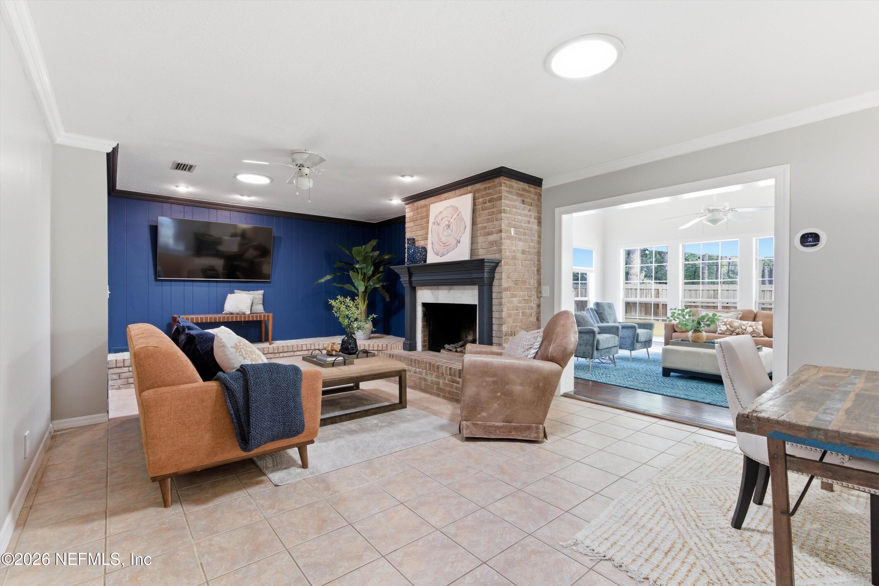 8631 SAN SERVERA Drive E