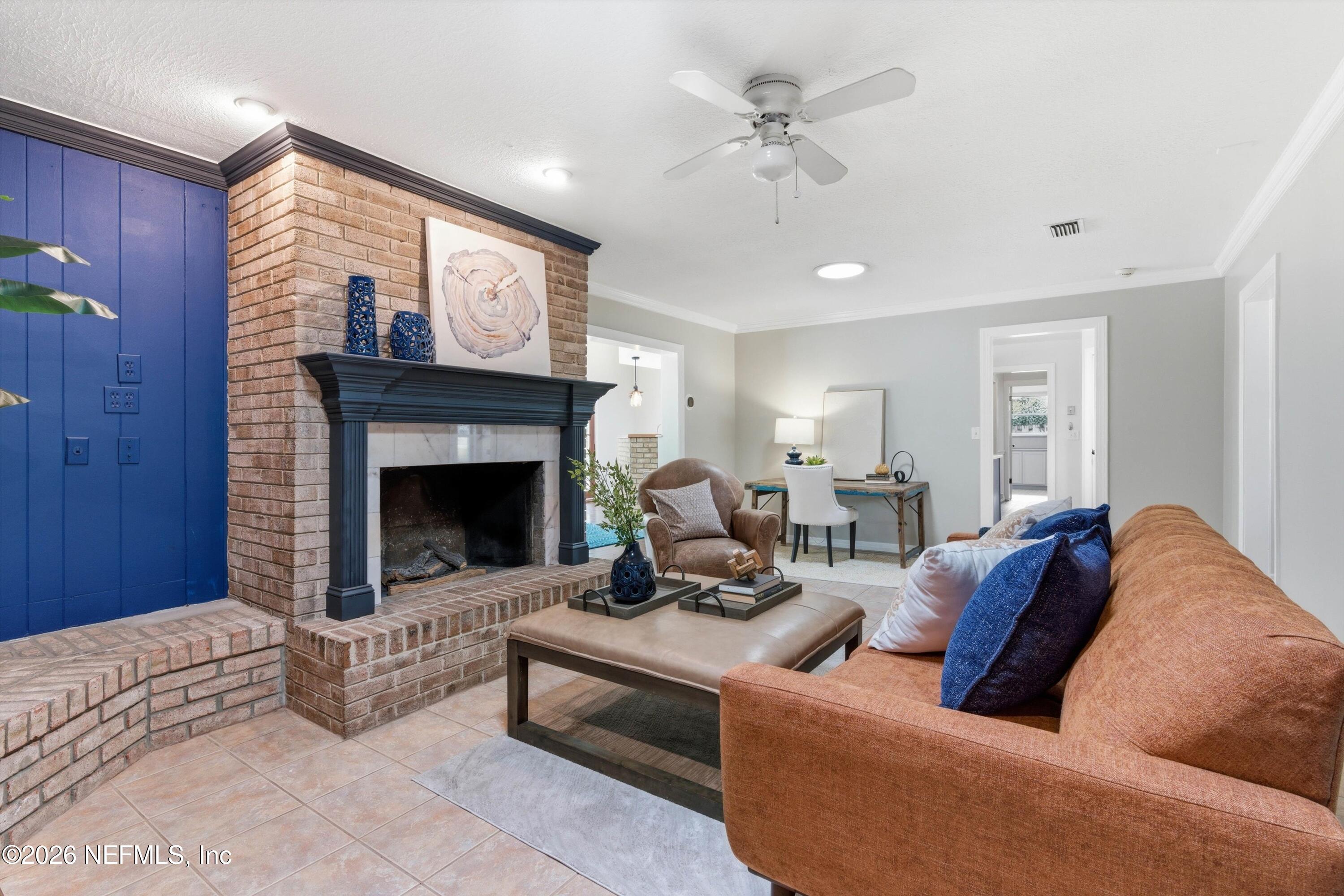 8631 SAN SERVERA Drive E