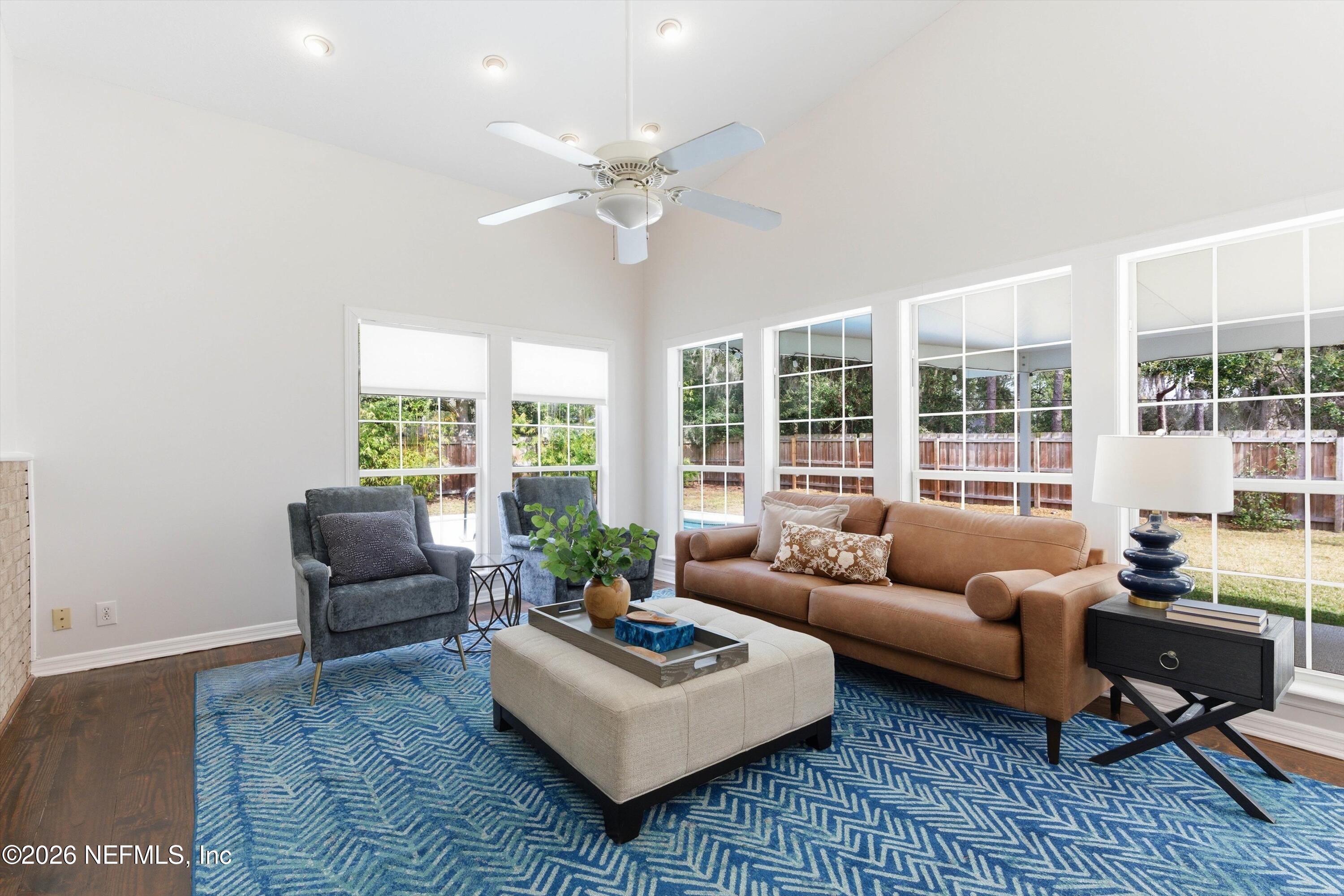 8631 SAN SERVERA Drive E