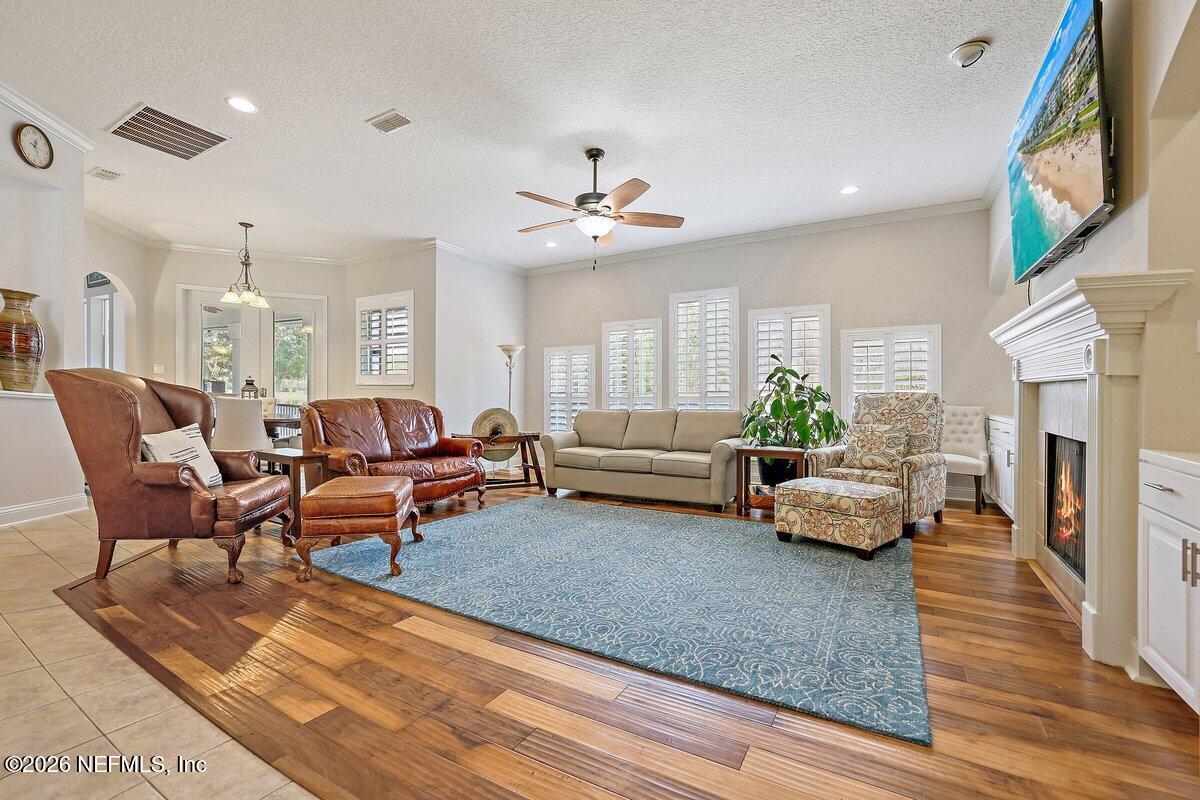 862440 N HAMPTON CLUB Way