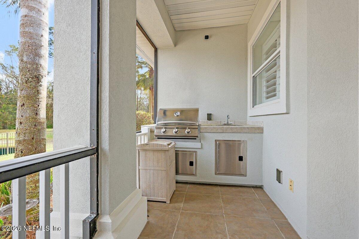 862440 N HAMPTON CLUB Way