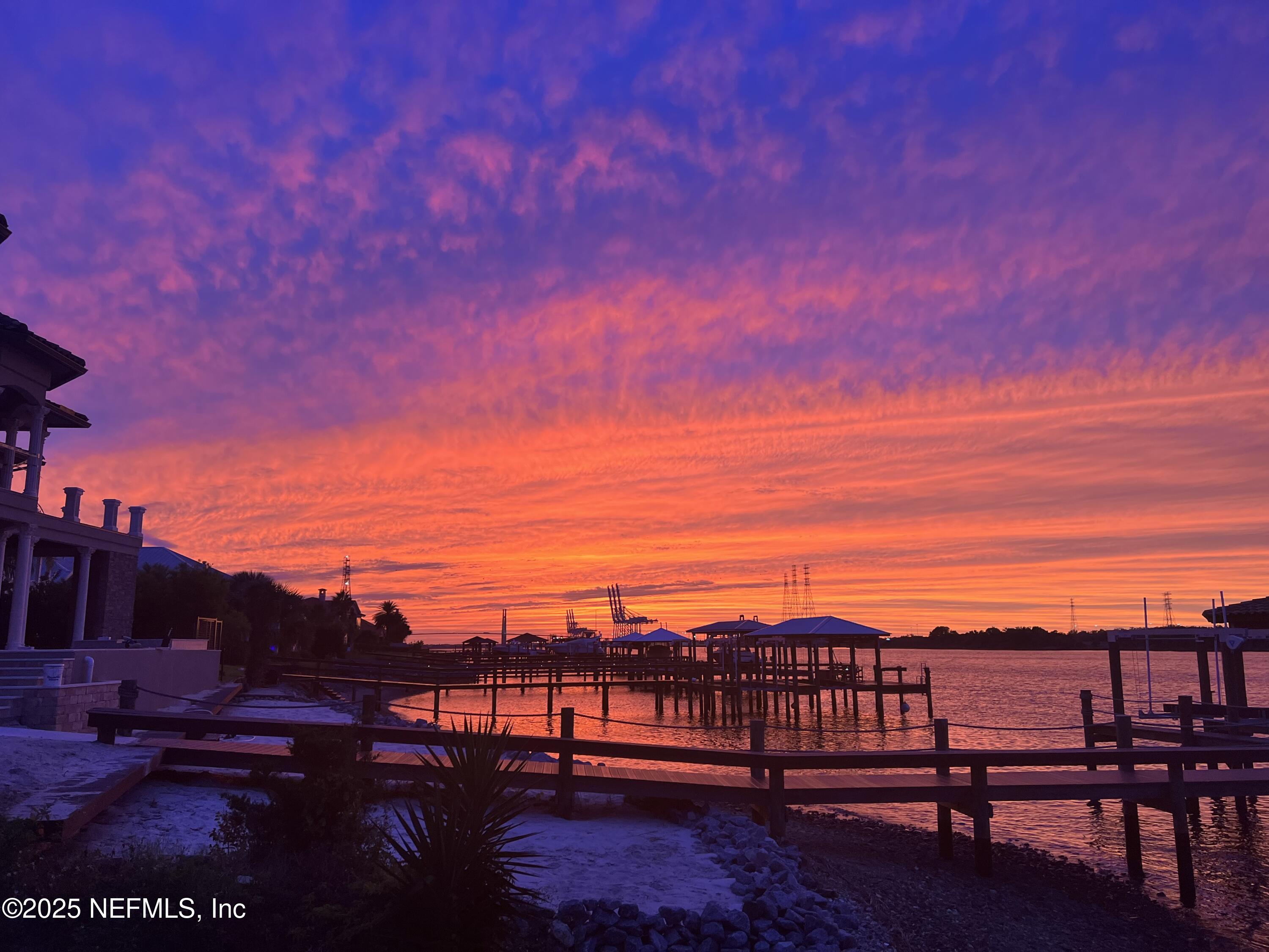 11319 KINGSLEY MANOR Way