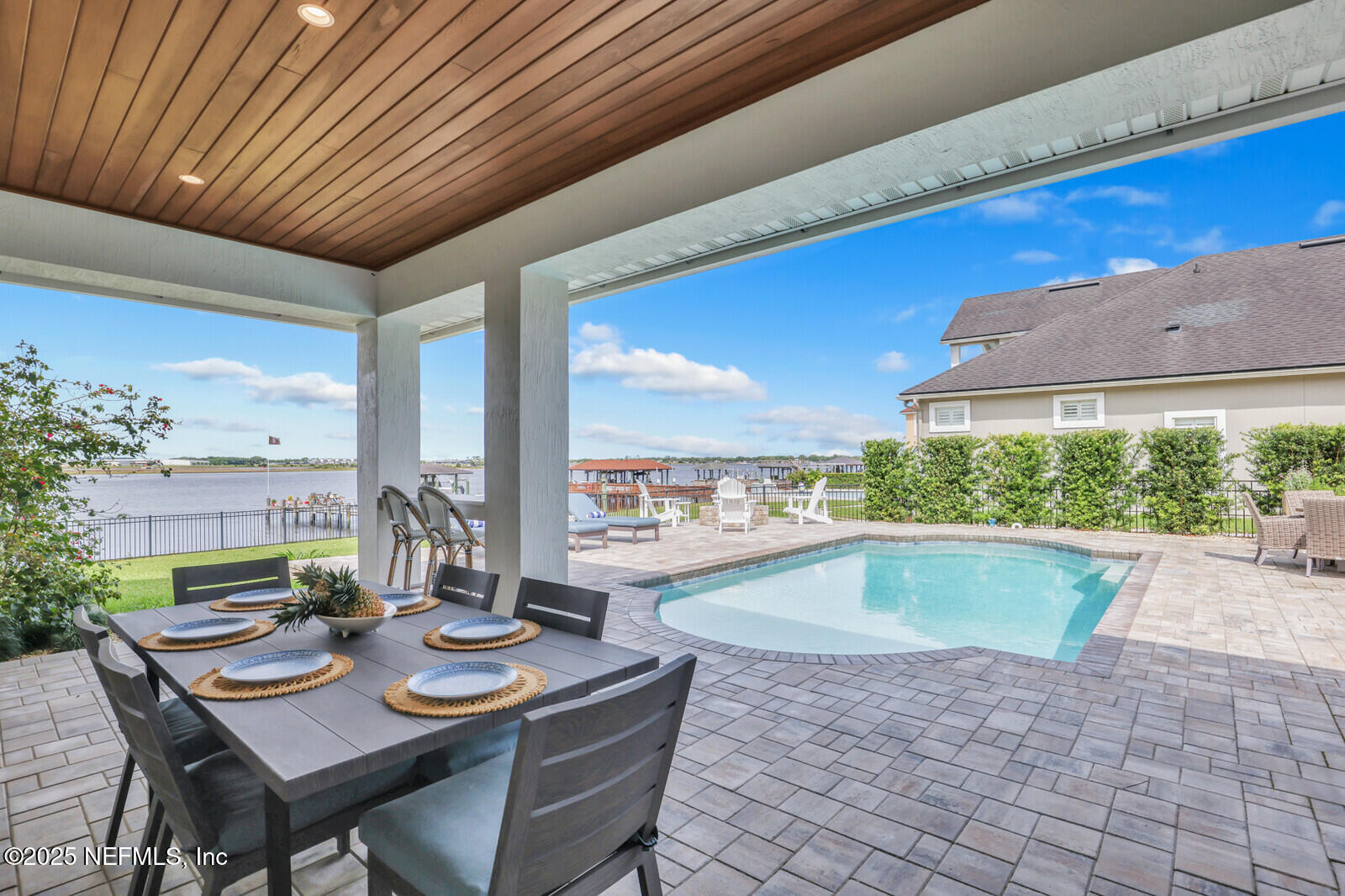 11319 KINGSLEY MANOR Way