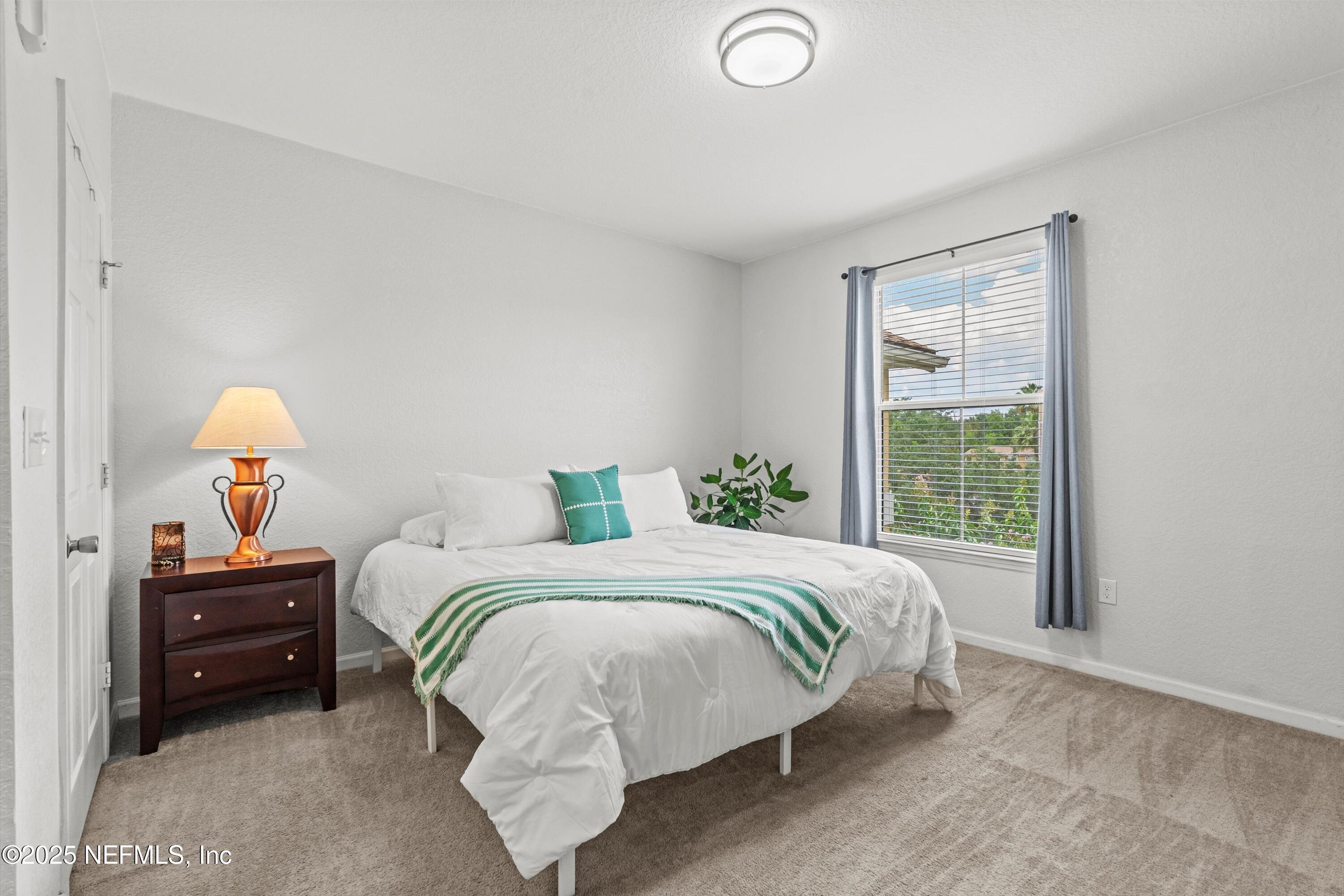 8539 GATE Parkway W 131