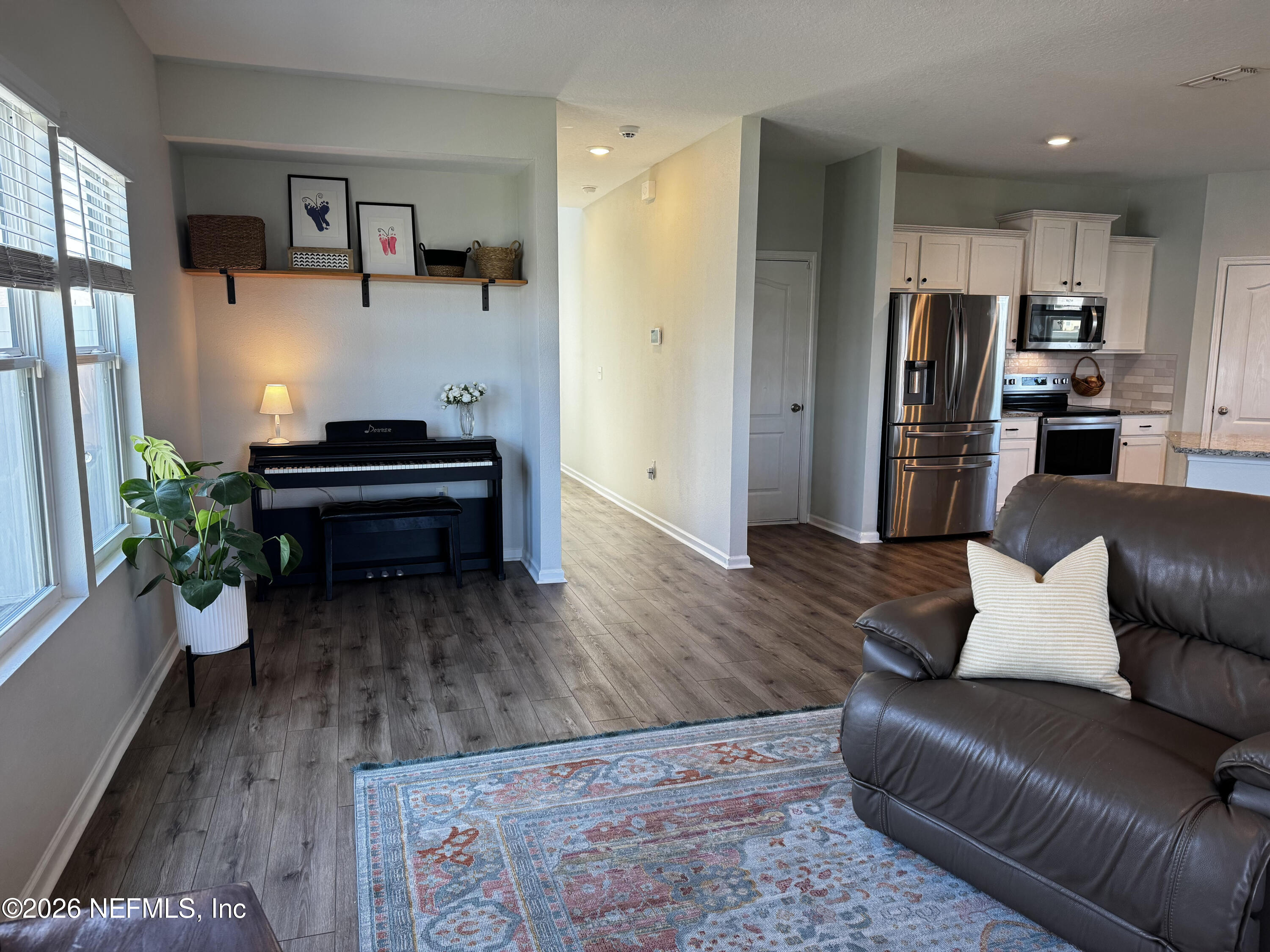 2342 EVENING OAKS Lane