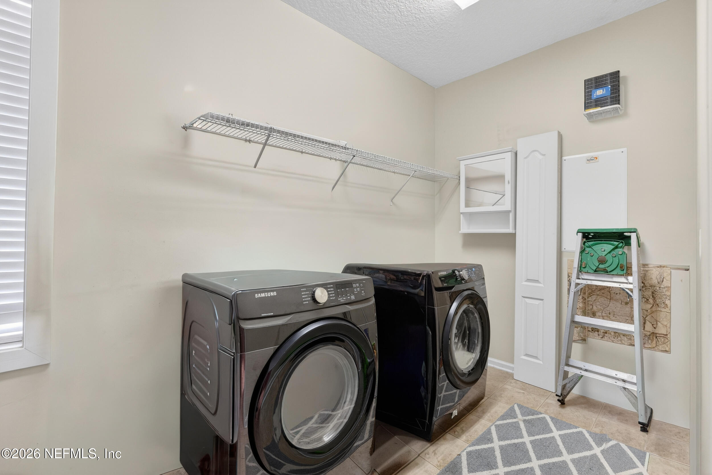 2383 COUNTRY SIDE Drive