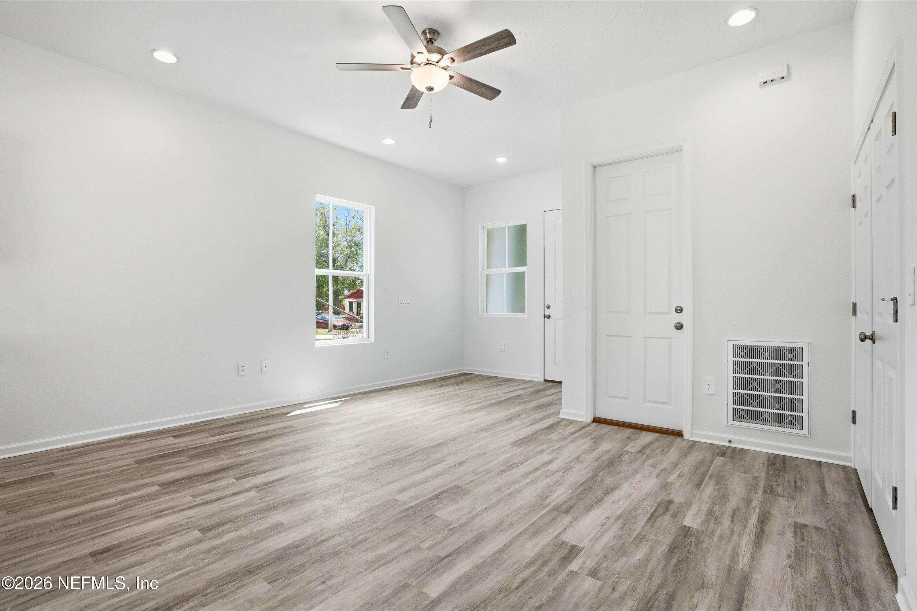 1489 W 23RD Street