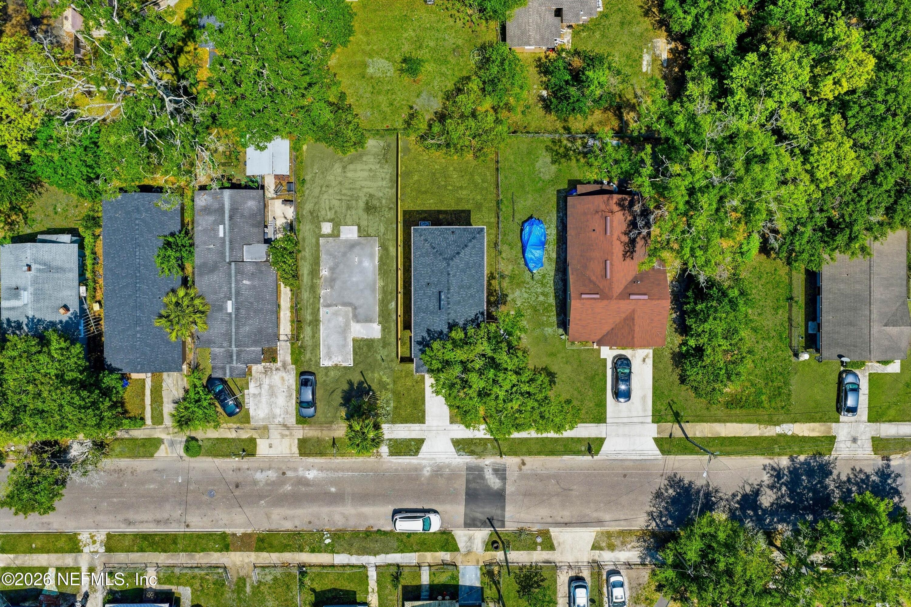 1489 W 23RD Street