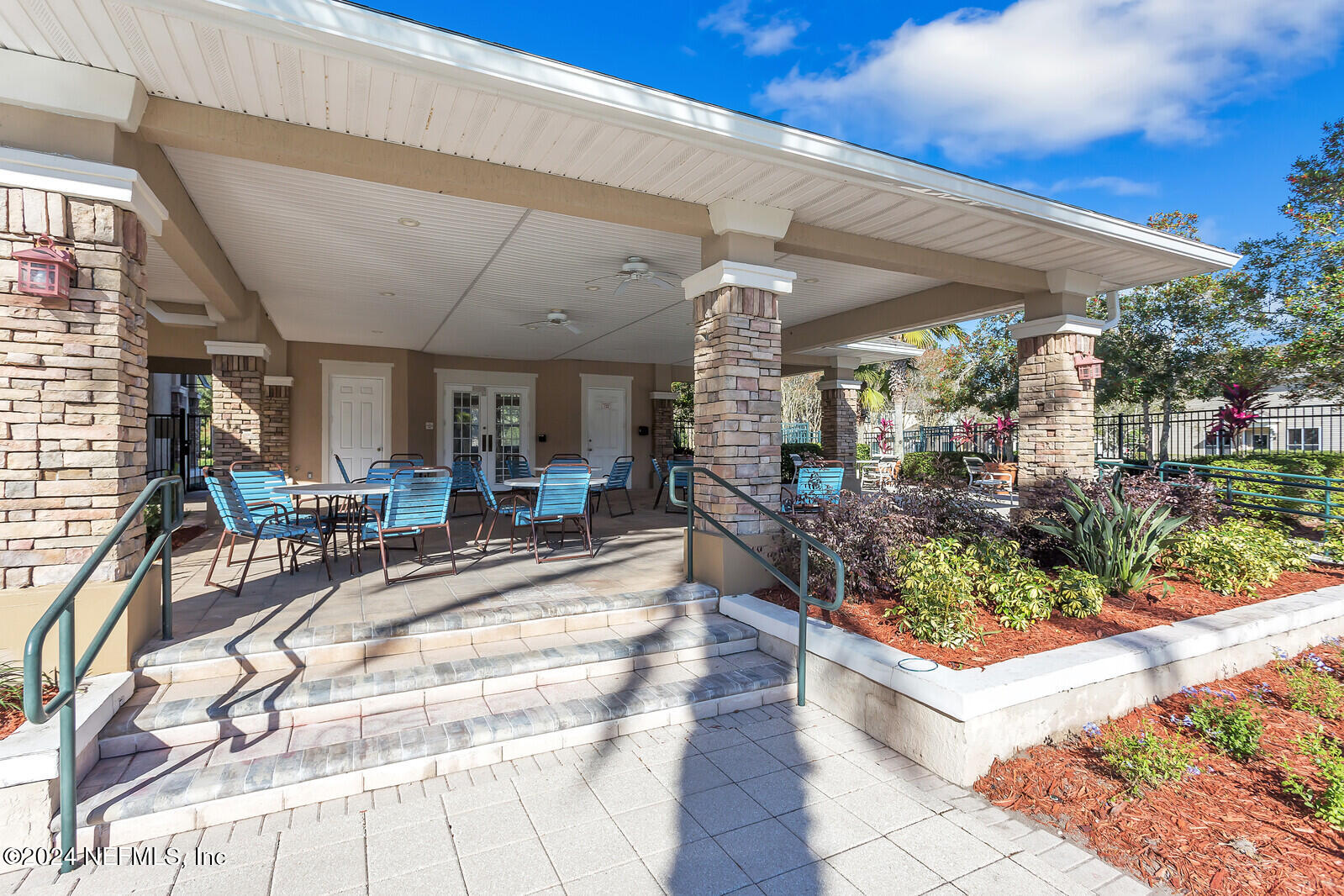 7990 BAYMEADOWS Road E 805