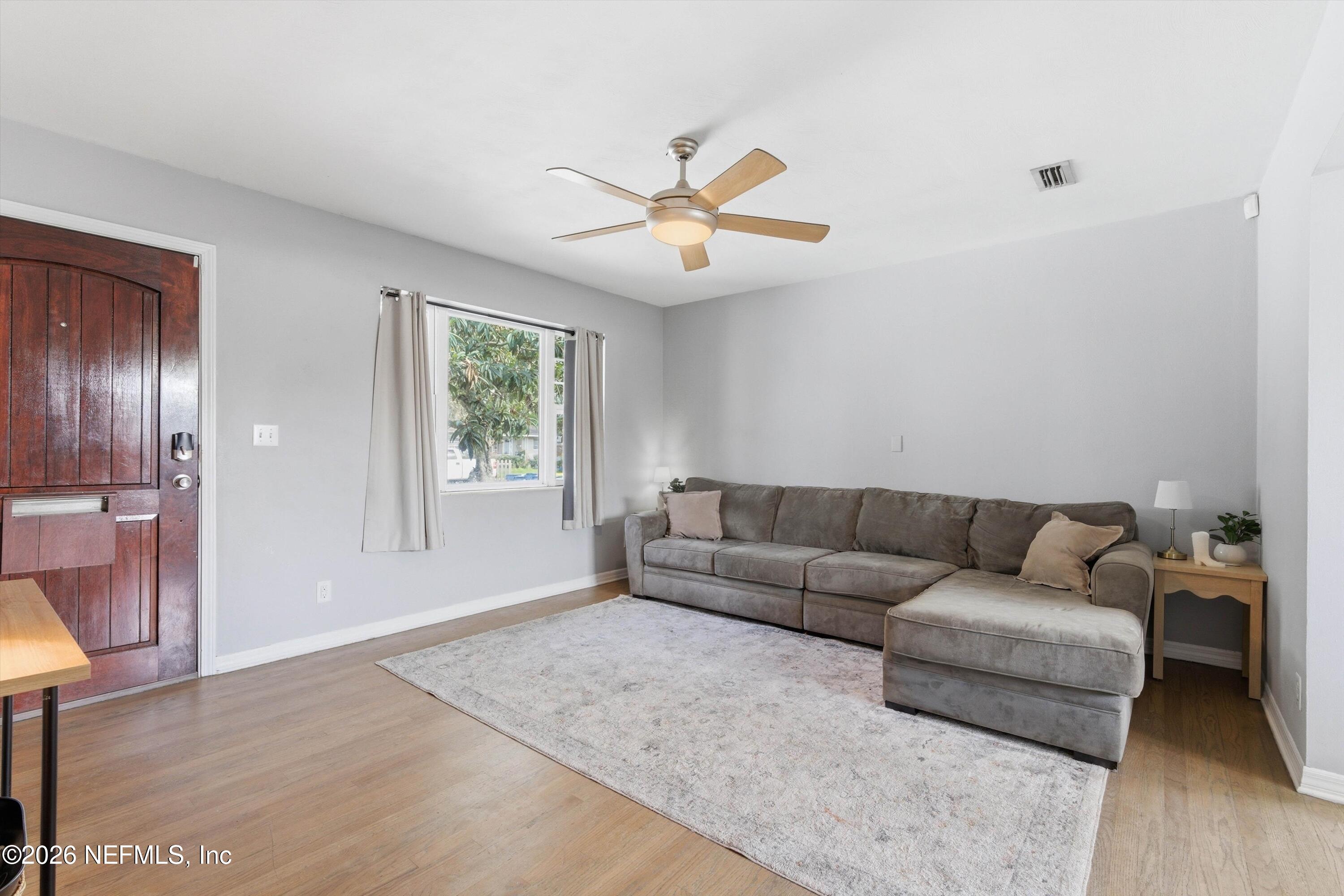 2438 BUTTONWOOD Drive