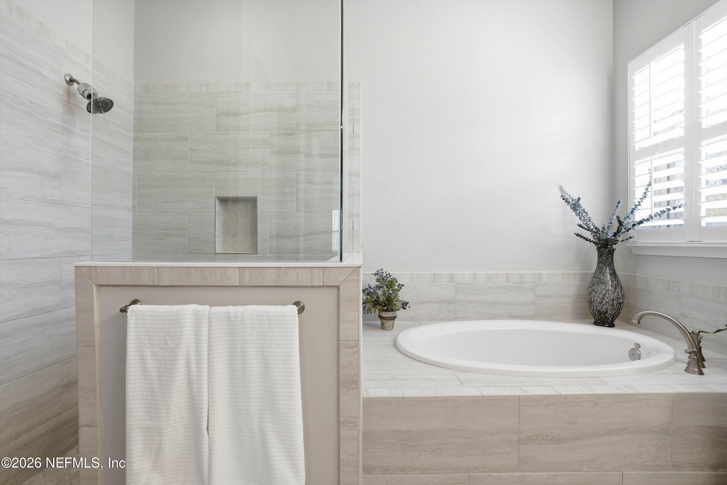 1655 SETON FAMILY Walk