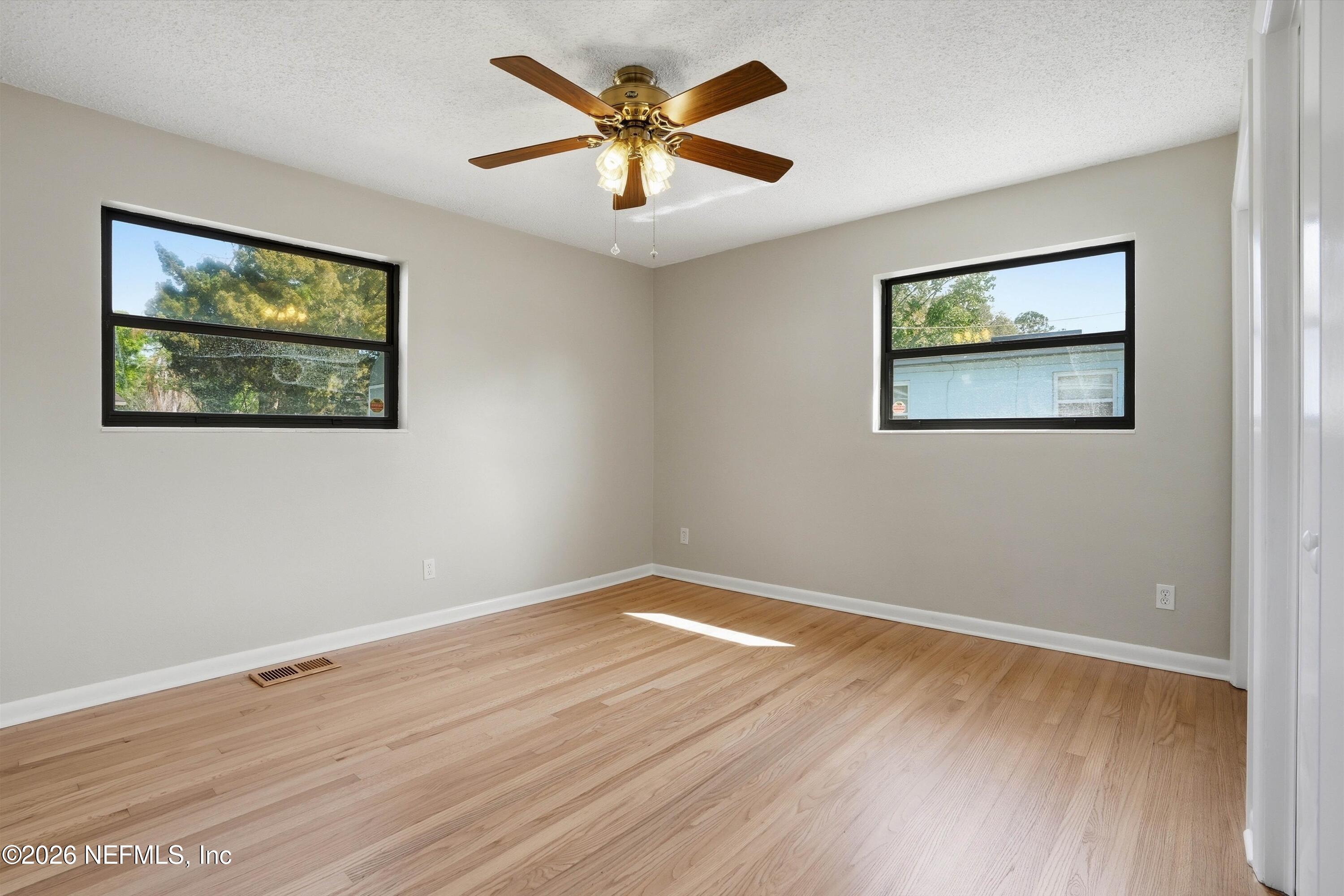 2149 LOU Drive W