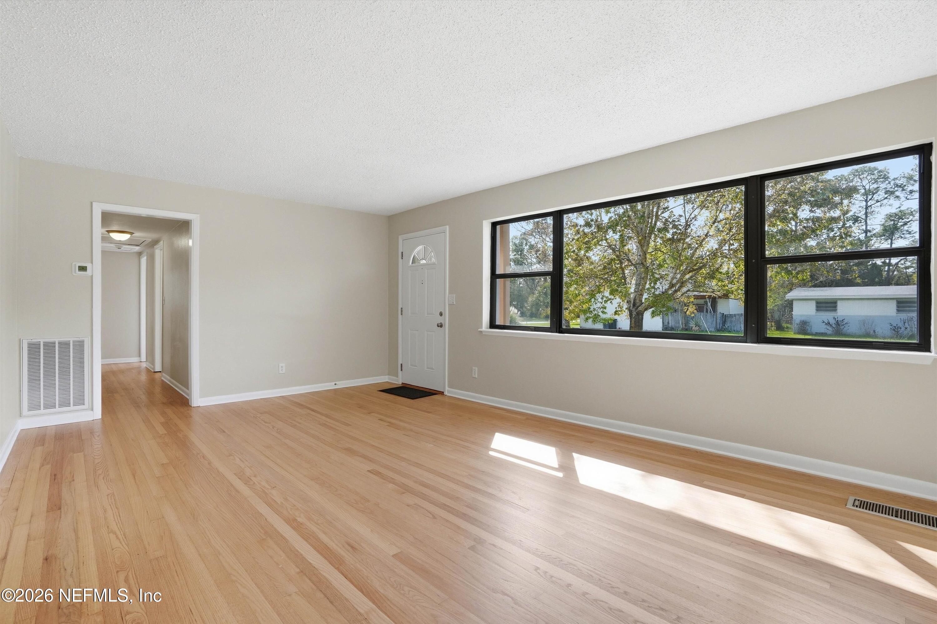 2149 LOU Drive W