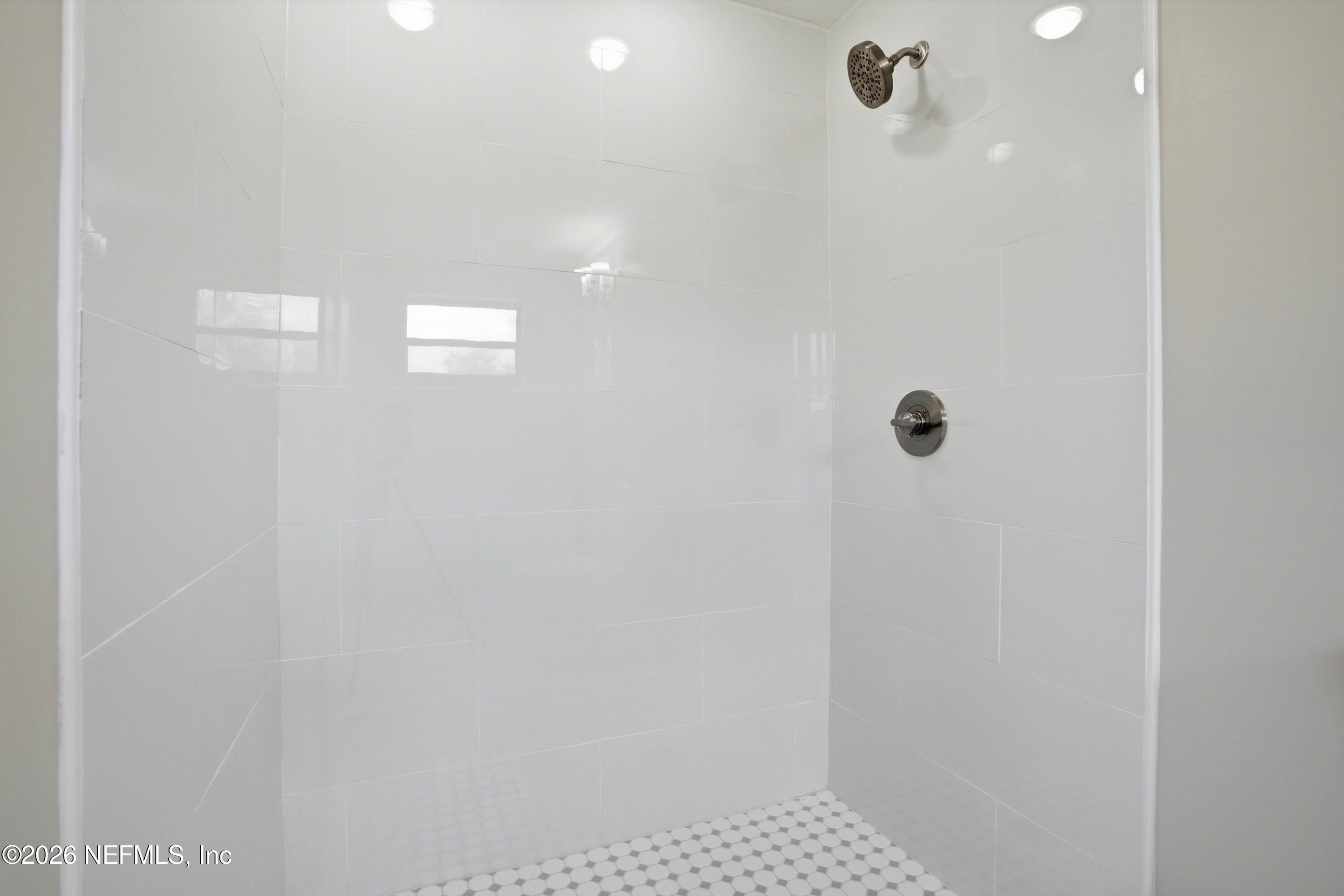 2149 LOU Drive W