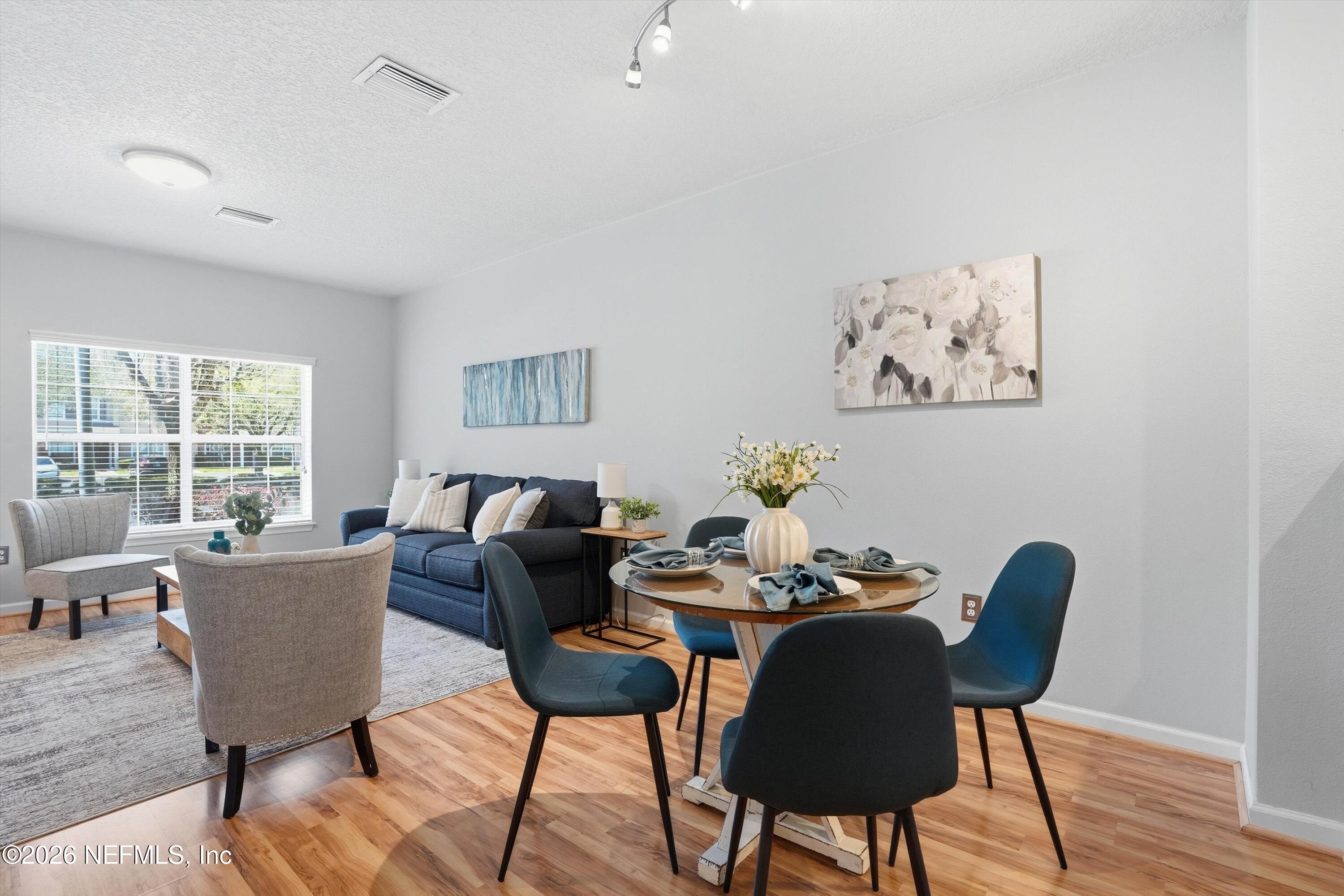 8127 SUMMER GATE Court