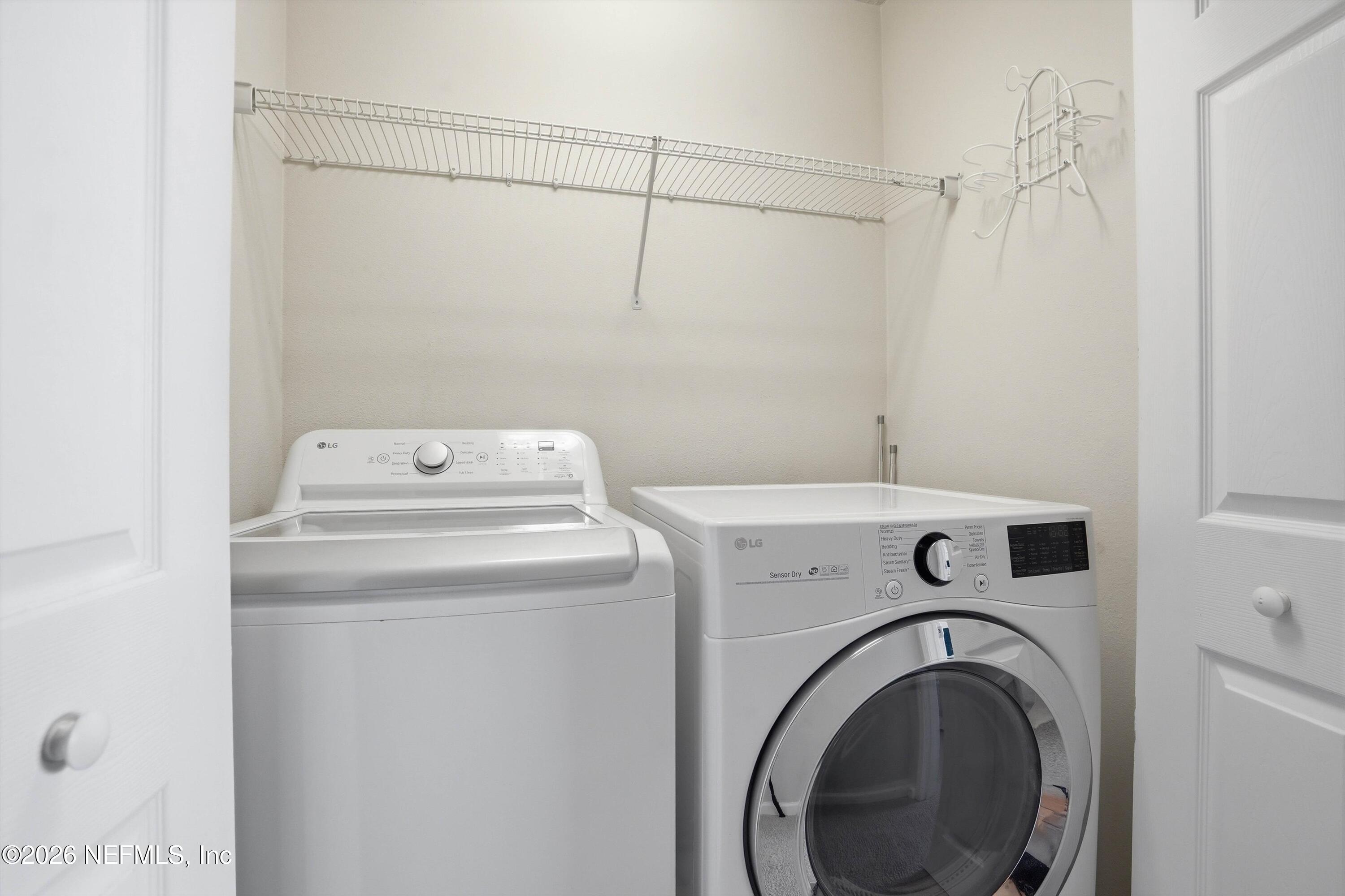 8127 SUMMER GATE Court