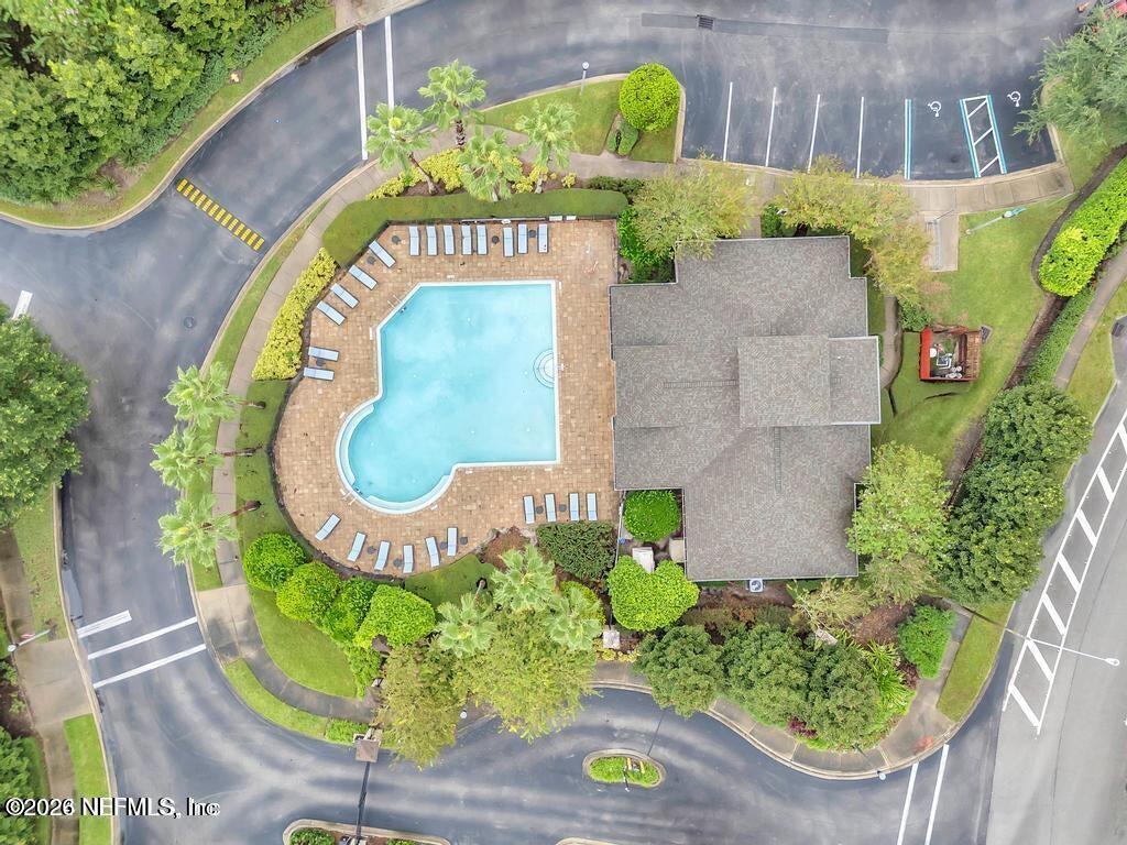 8127 SUMMER GATE Court