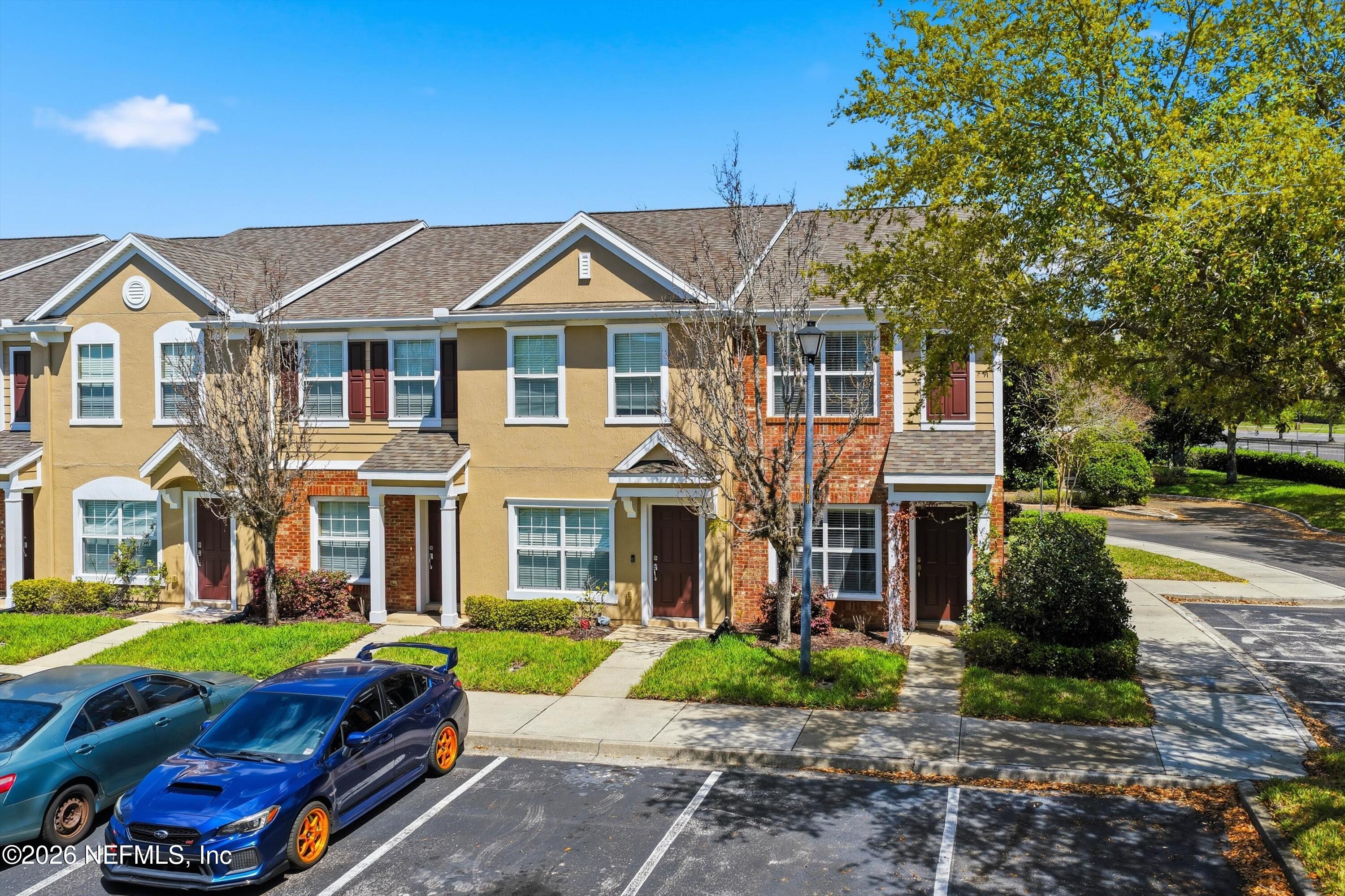 8127 SUMMER GATE Court