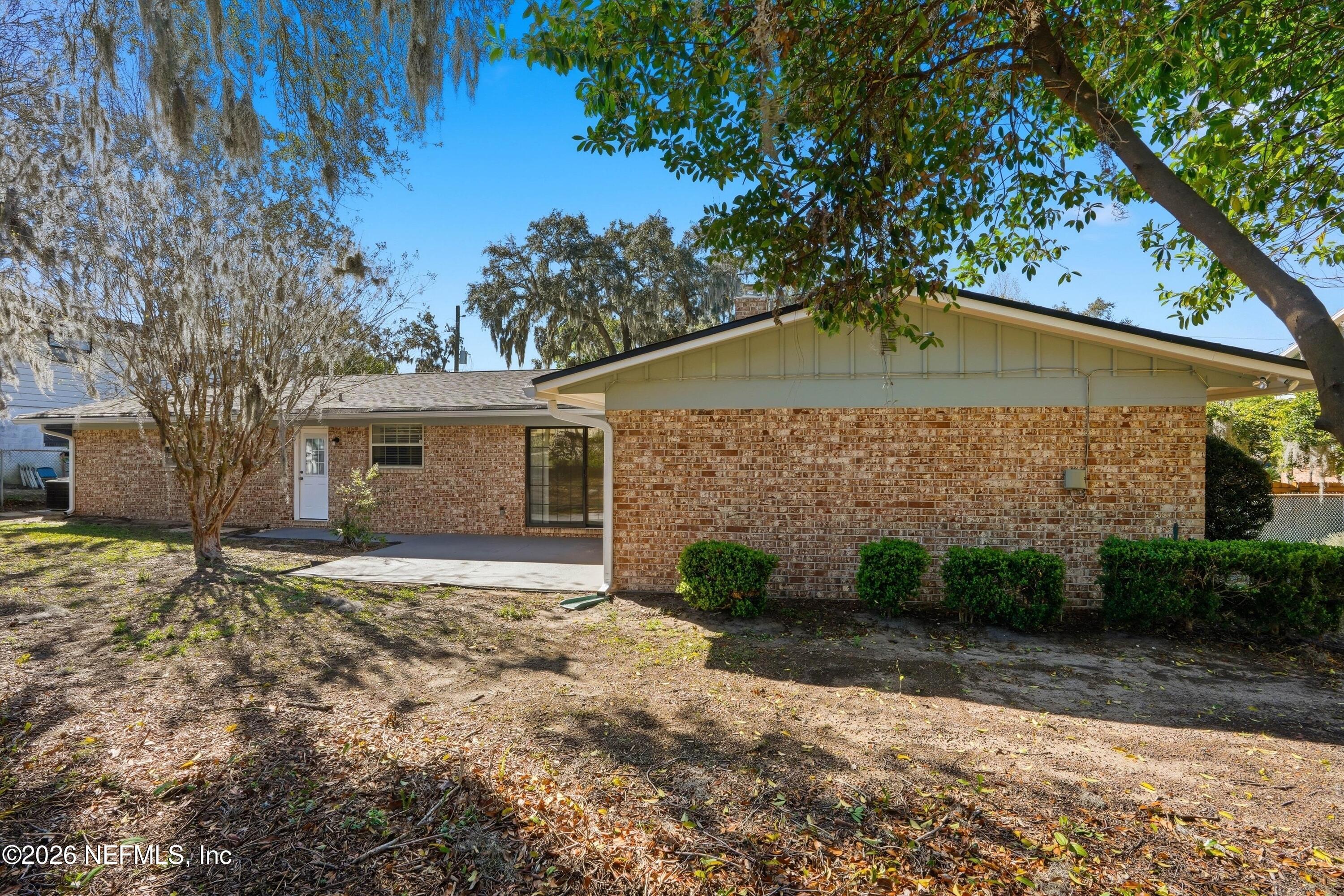 5375 JOHN REYNOLDS Drive