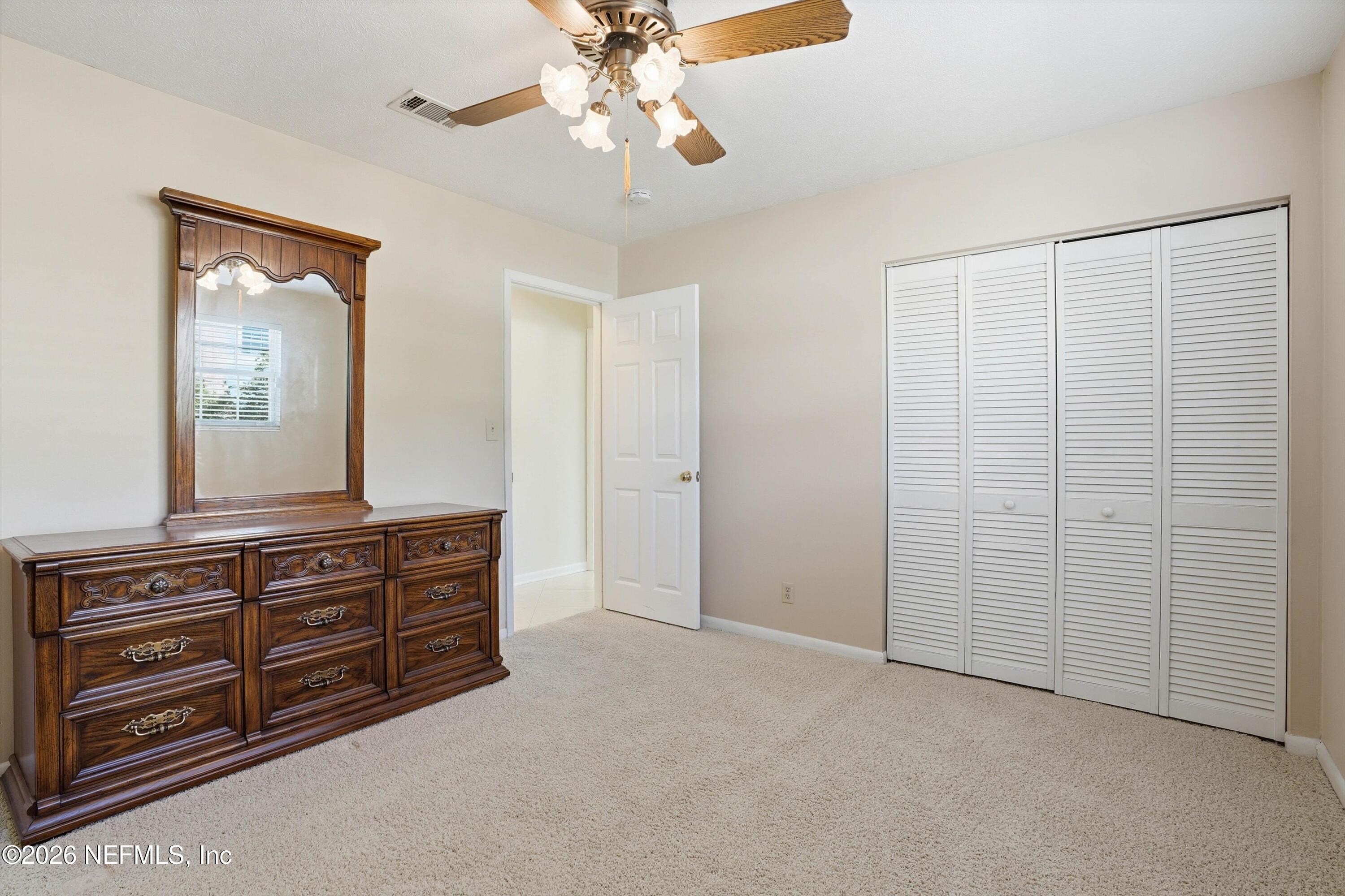 5375 JOHN REYNOLDS Drive