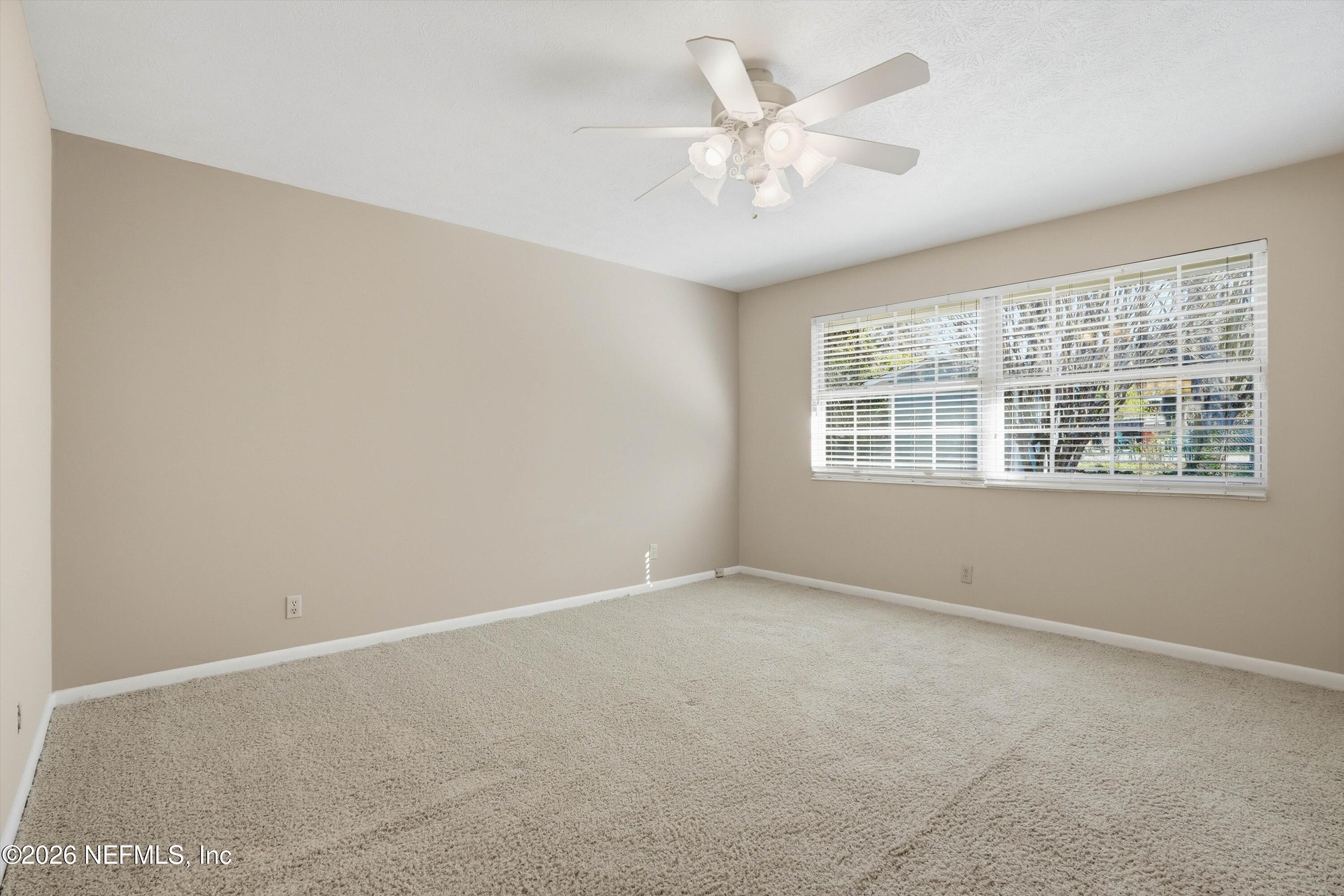 5375 JOHN REYNOLDS Drive