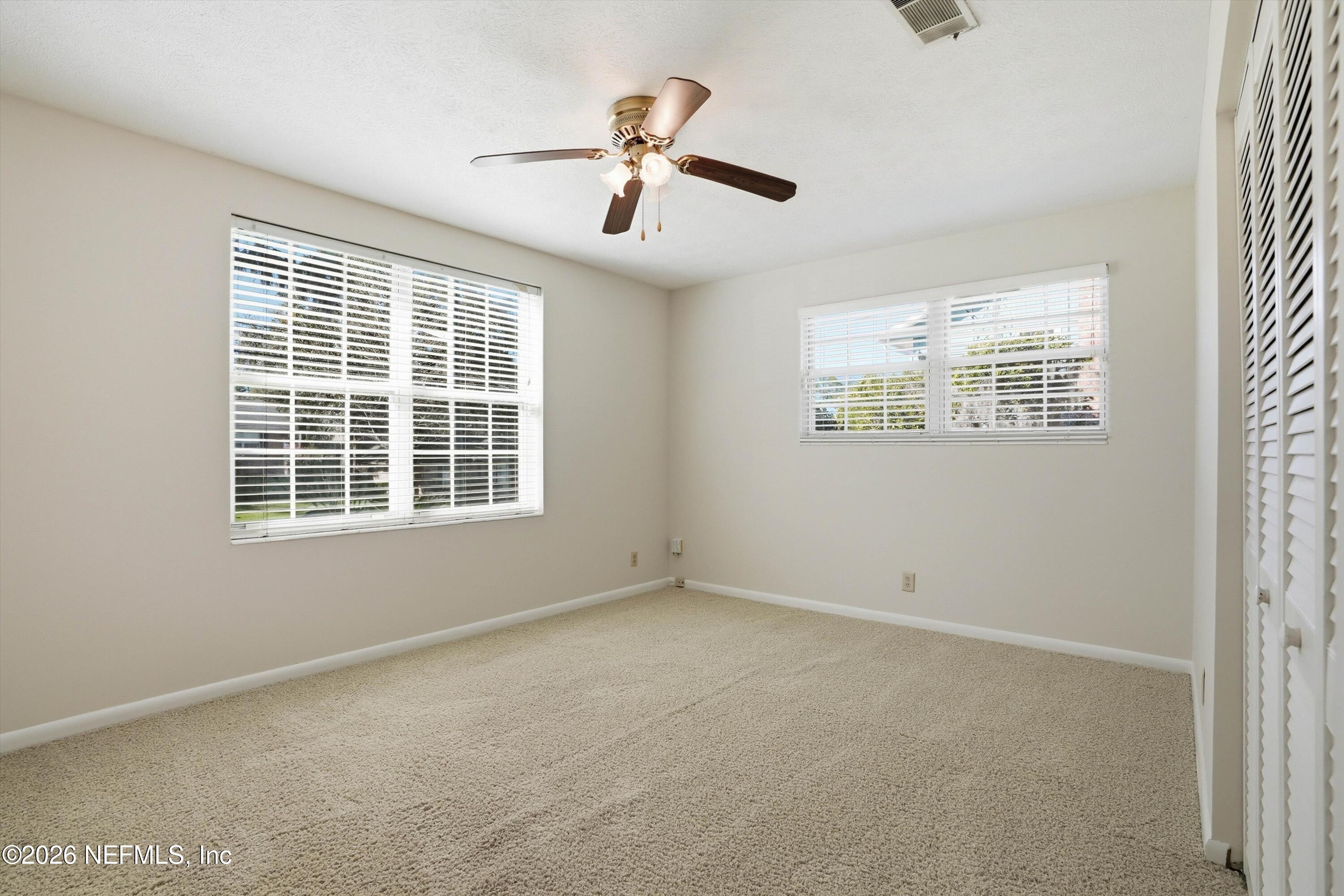 5375 JOHN REYNOLDS Drive