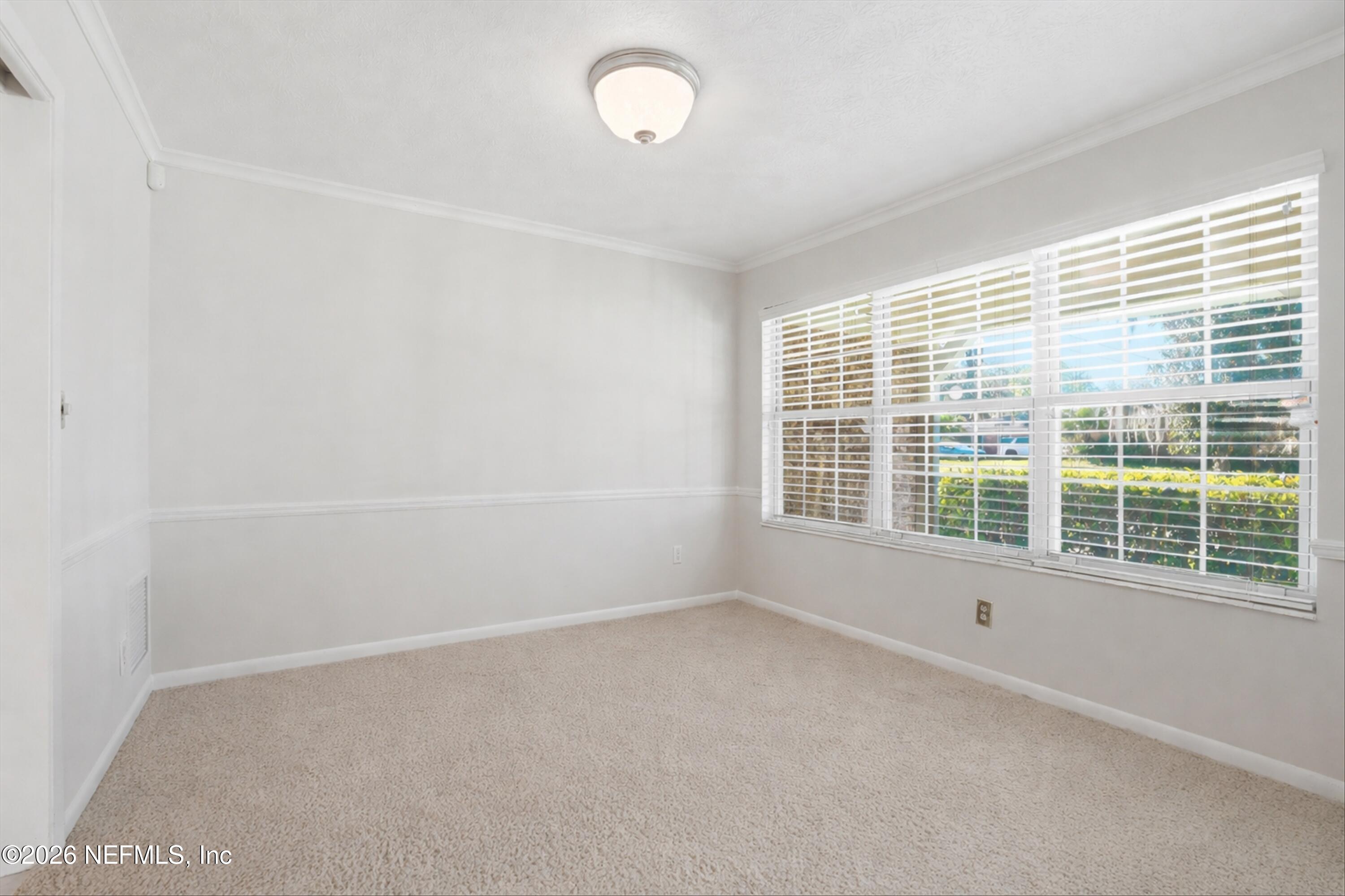 5375 JOHN REYNOLDS Drive