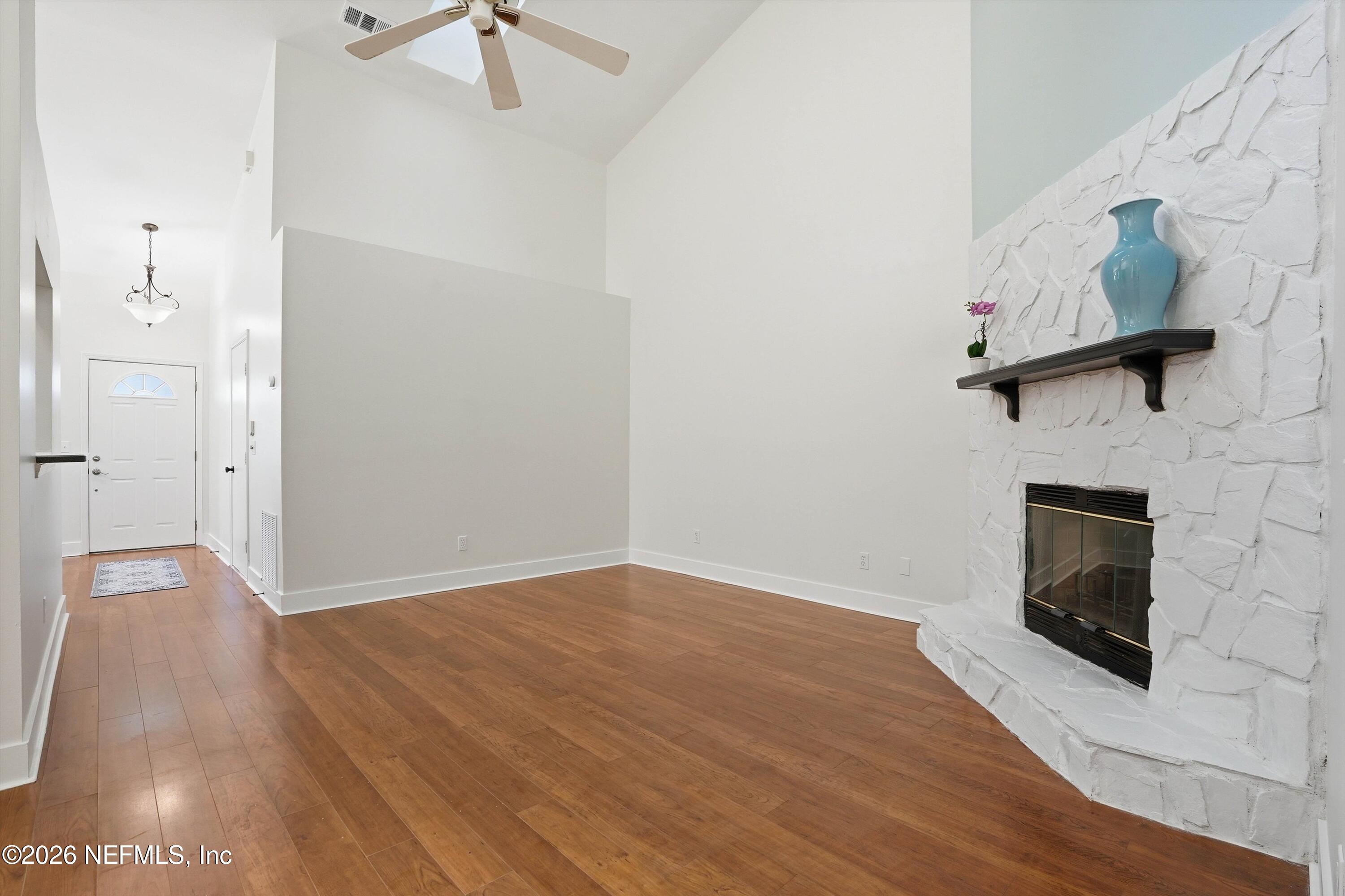 8168 DUNBARTON Court