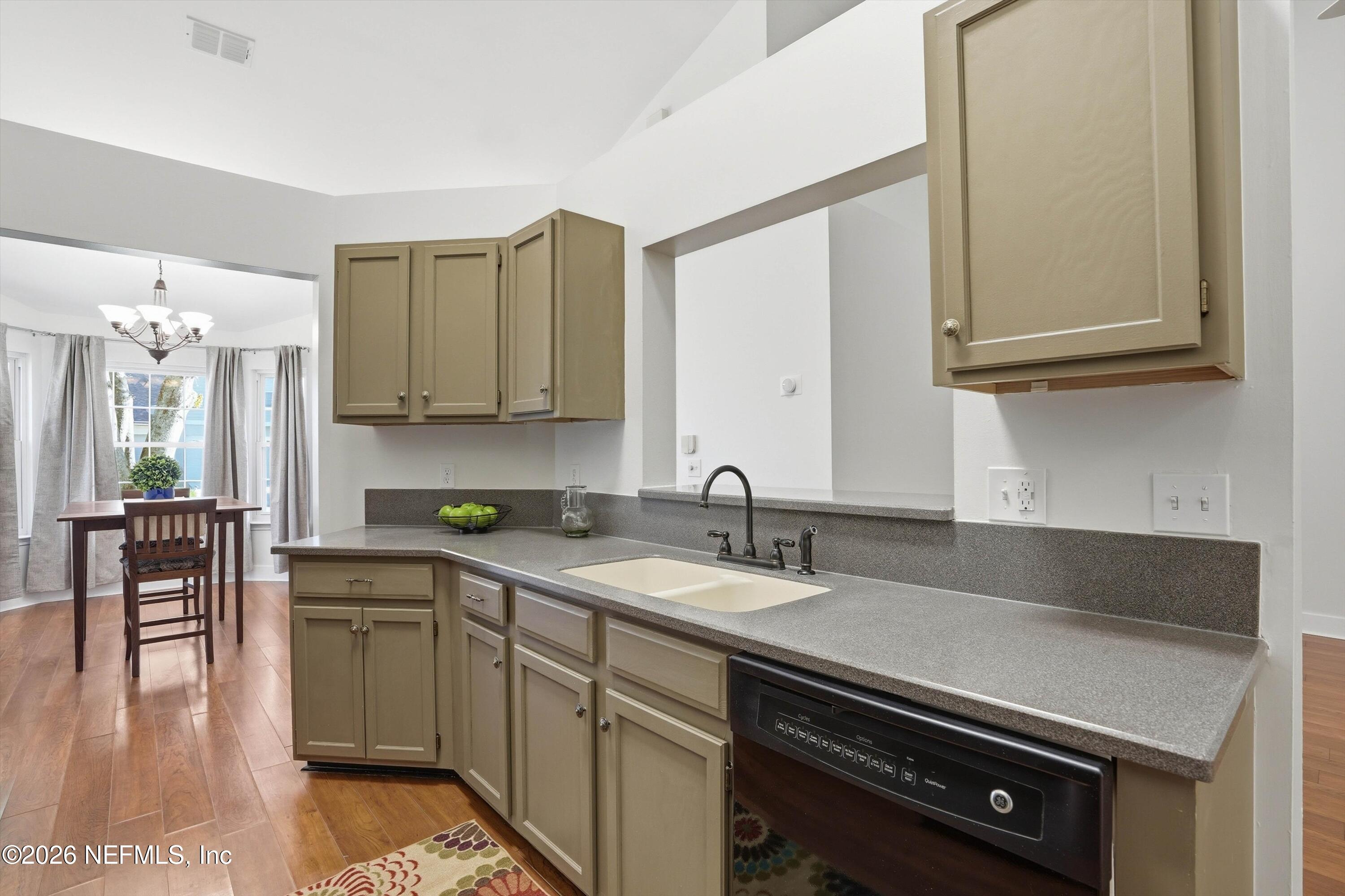 8168 DUNBARTON Court