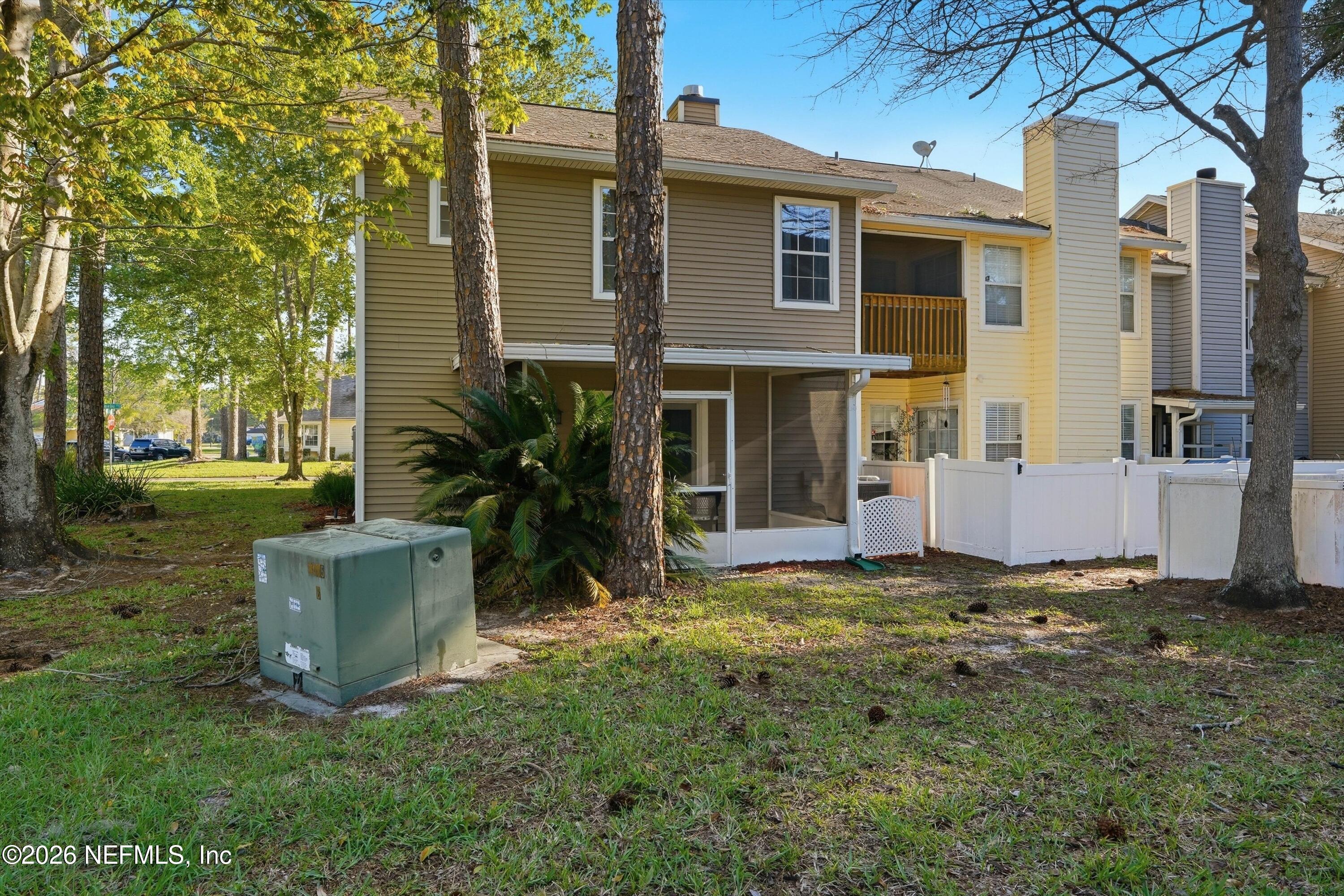 8168 DUNBARTON Court