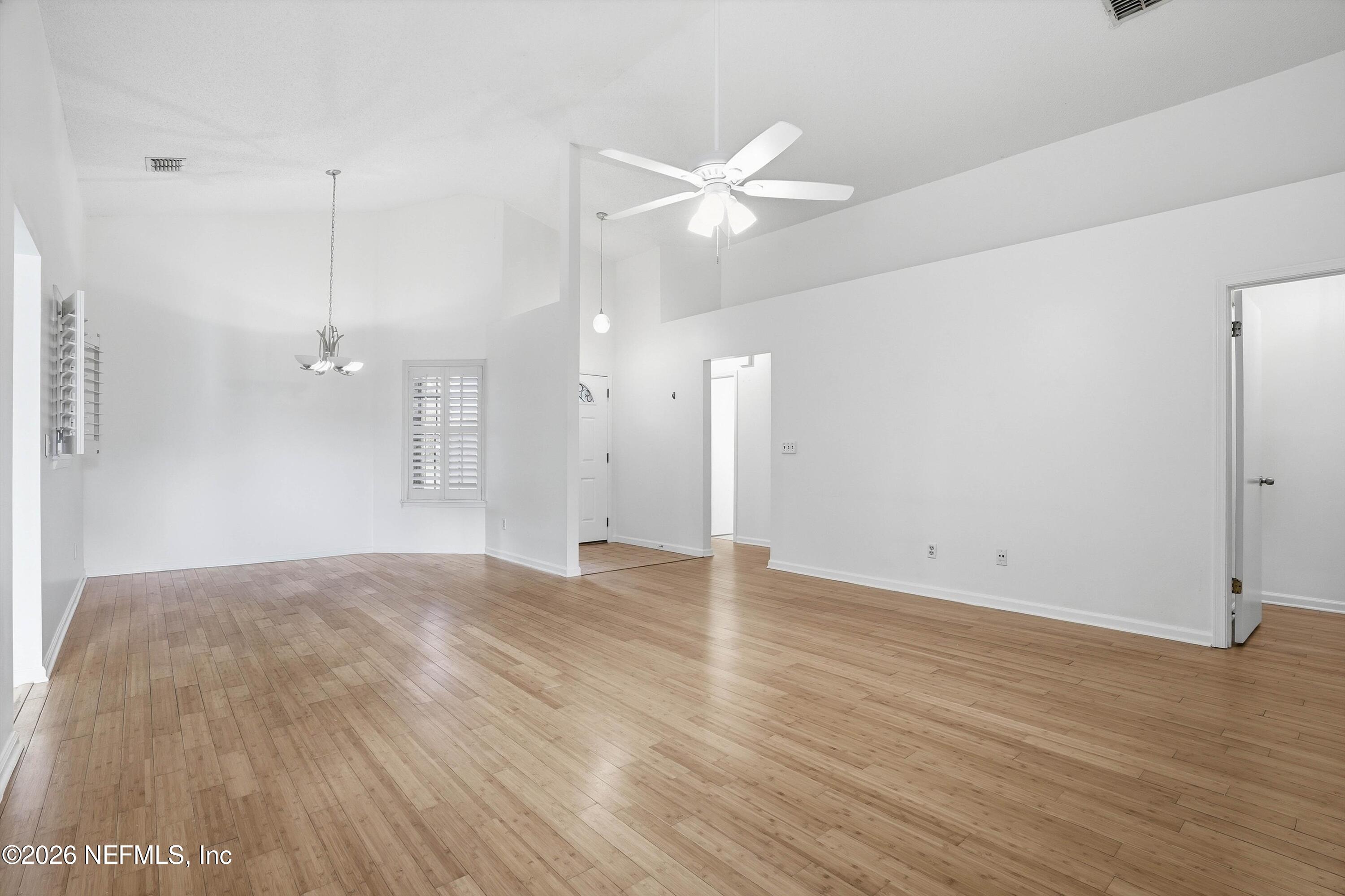 212 PHEASANT Run