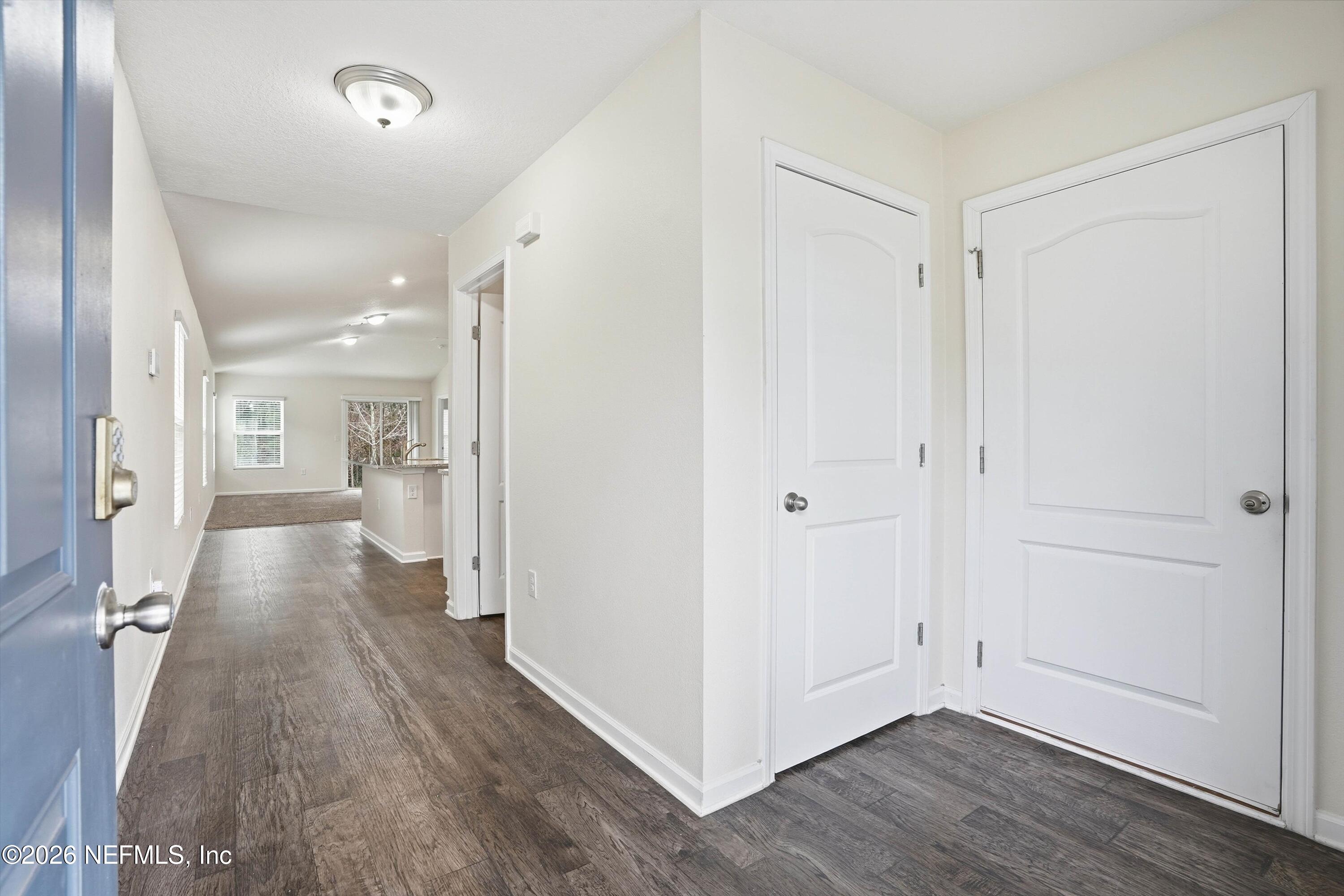 7862 MEADOW WALK Lane