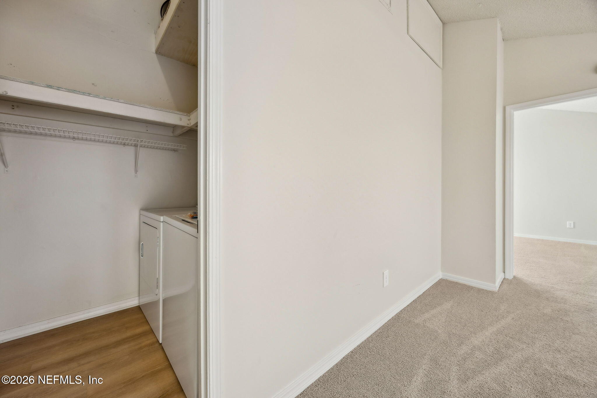 1604 CHALLENGER Court W 1604