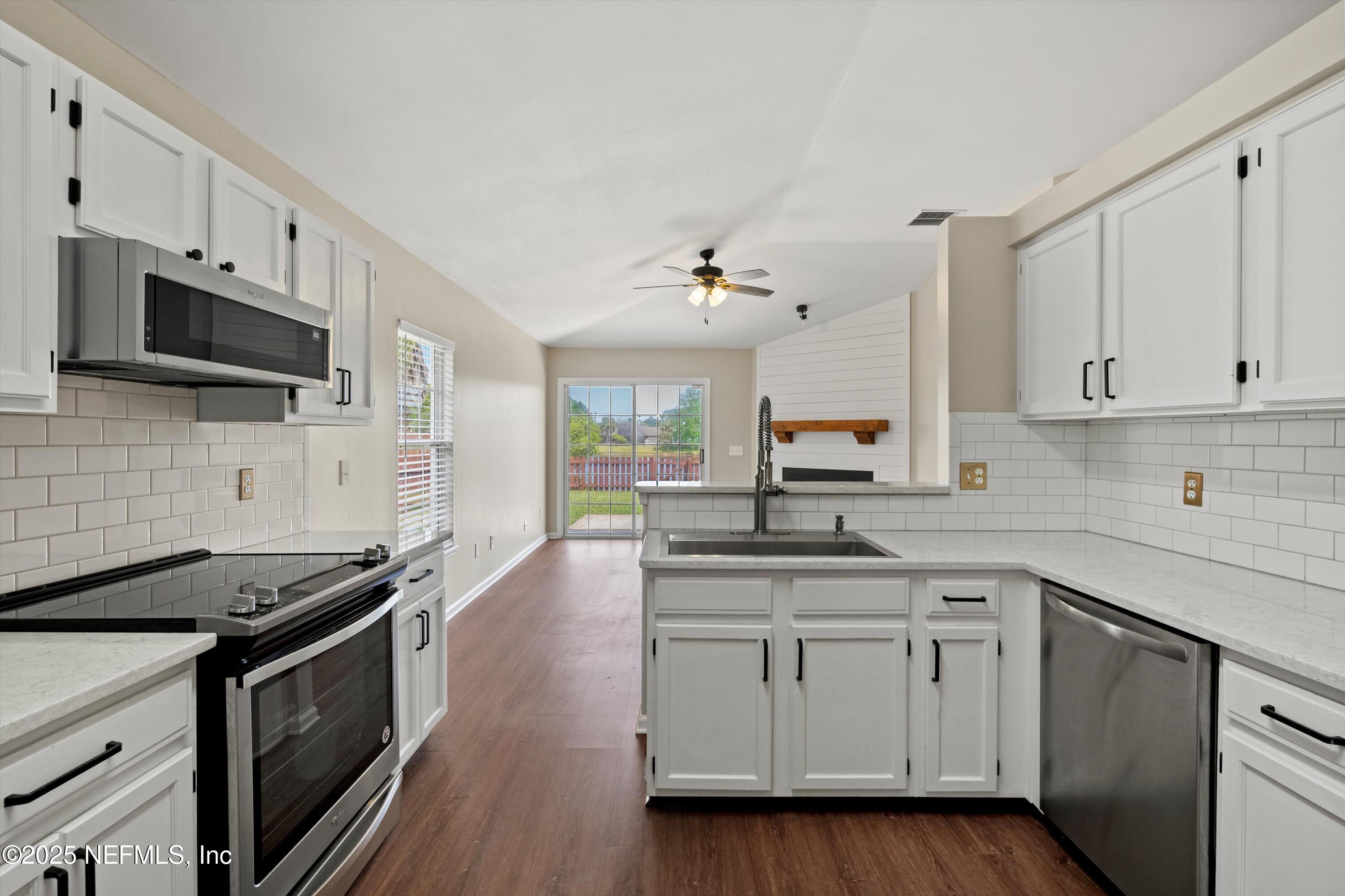 4467 ROCKY RIVER Road W