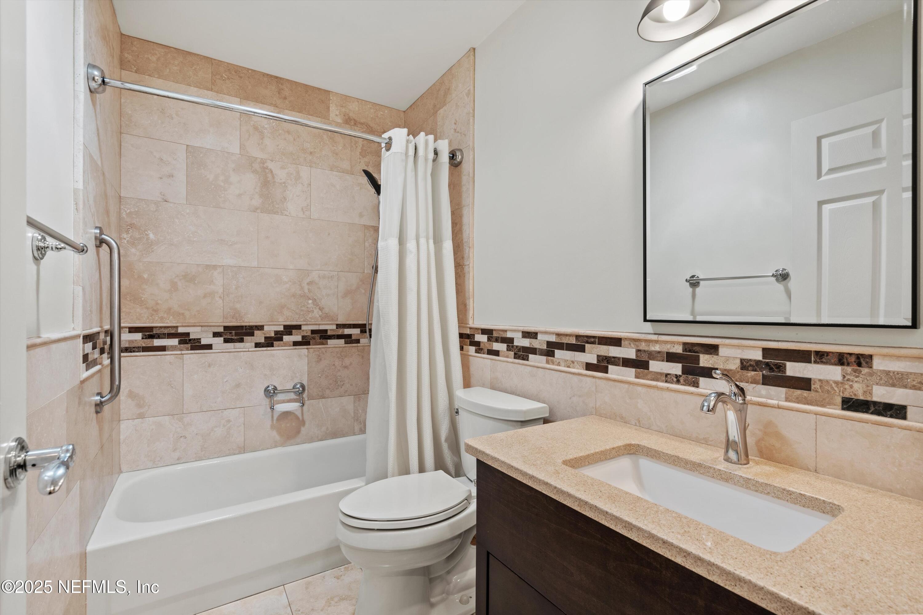 4467 ROCKY RIVER Road W