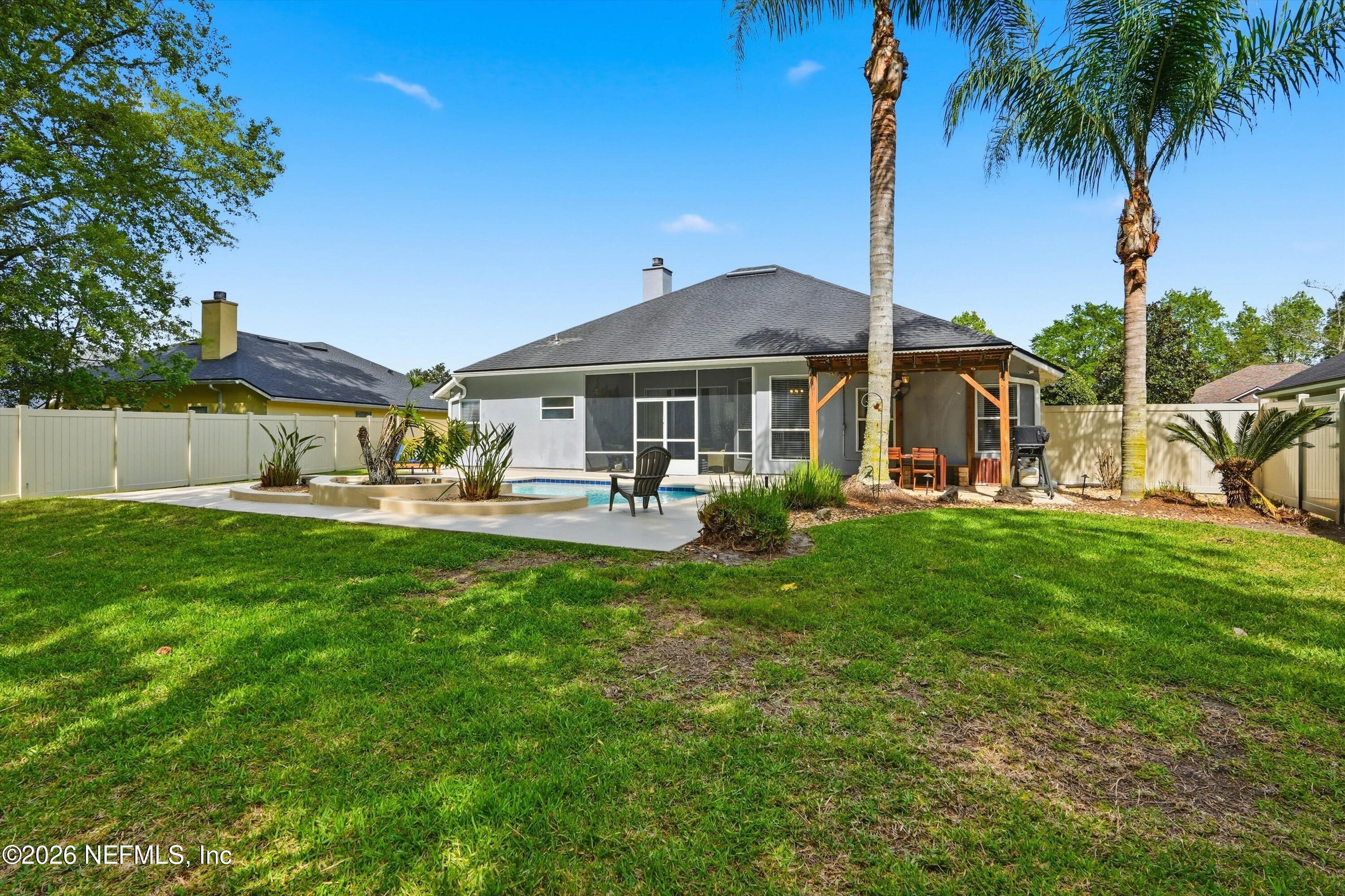 1943 E WINDY Way, St. Johns