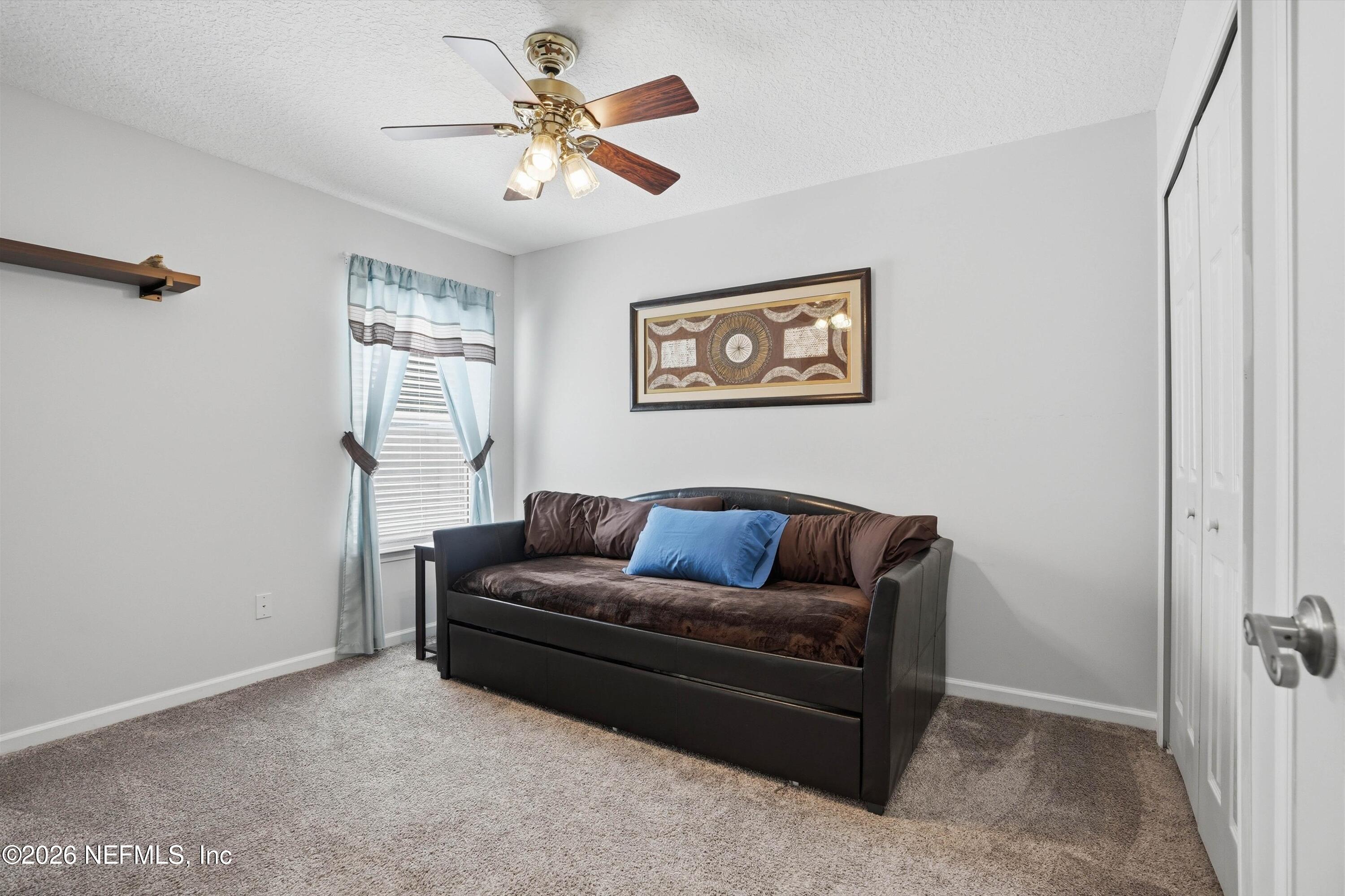 1943 E WINDY Way, St. Johns