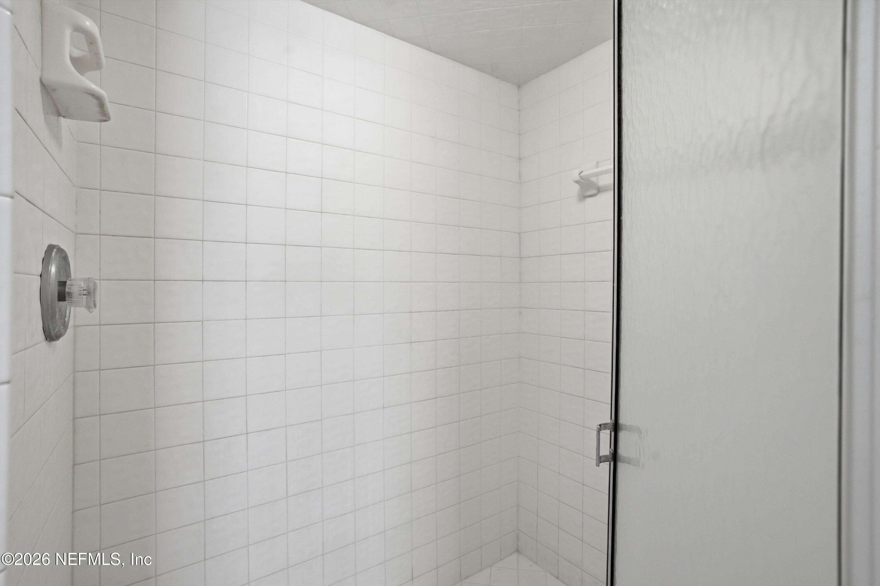 5098 RIPPLE RUSH Drive N