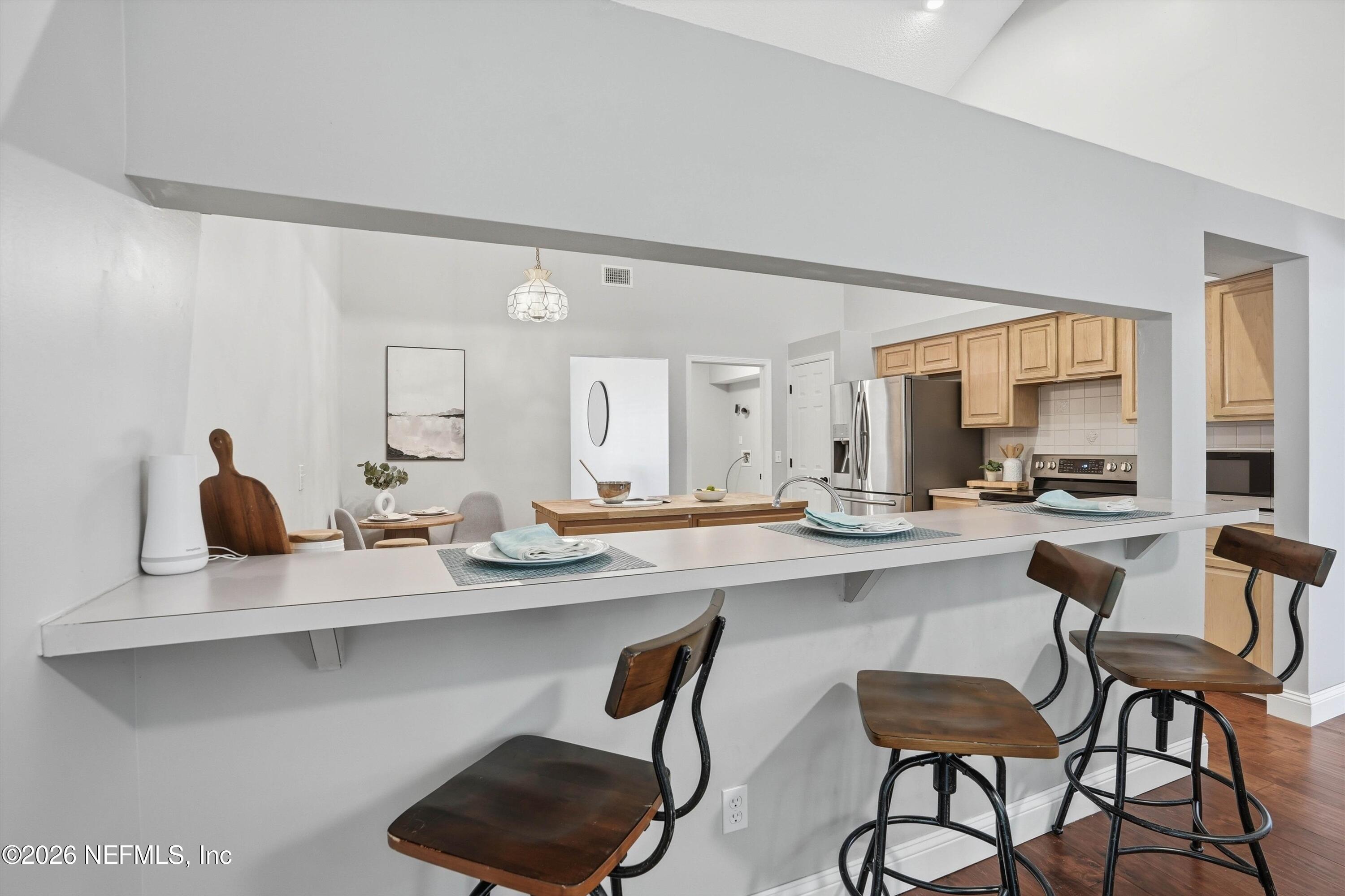 5098 RIPPLE RUSH Drive N