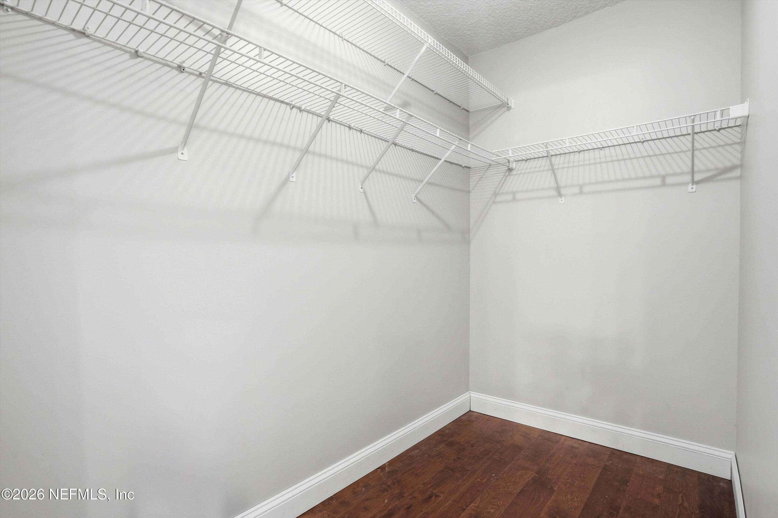 5098 RIPPLE RUSH Drive N