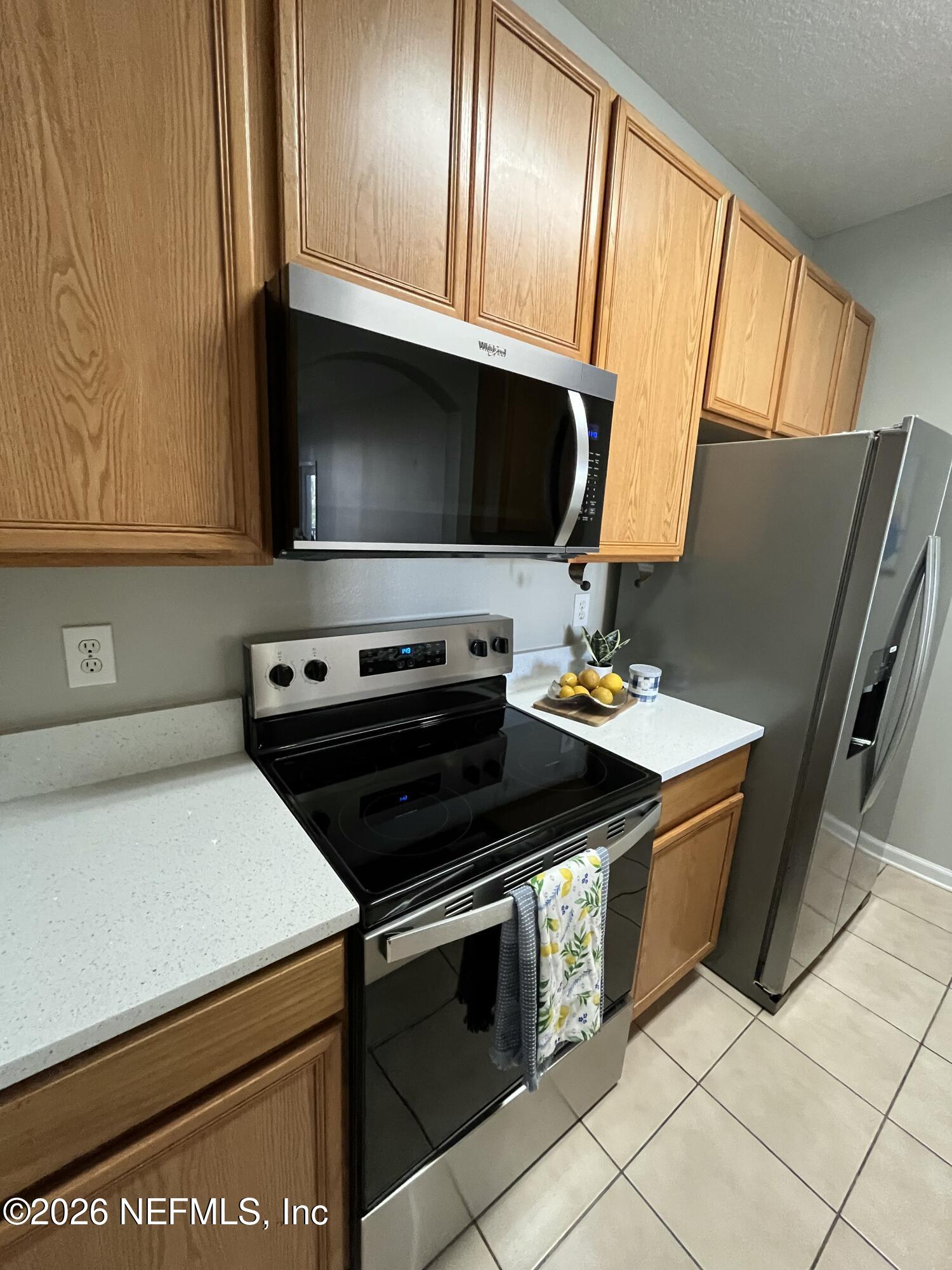 7990 BAYMEADOWS Road E 907